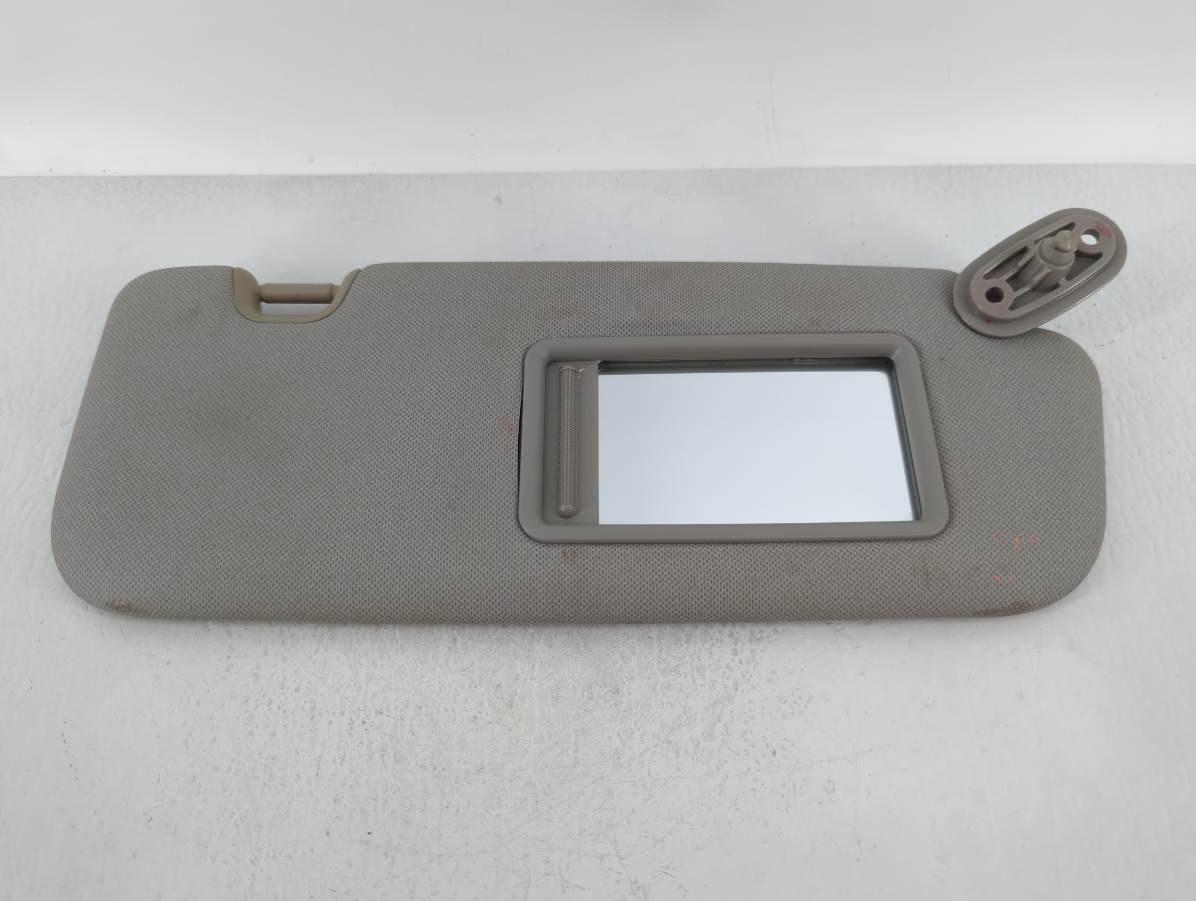 Picture of 2014-2016 Kia Forte Passenger Sun Visor Mirror Right Sunvisor Grey 620268