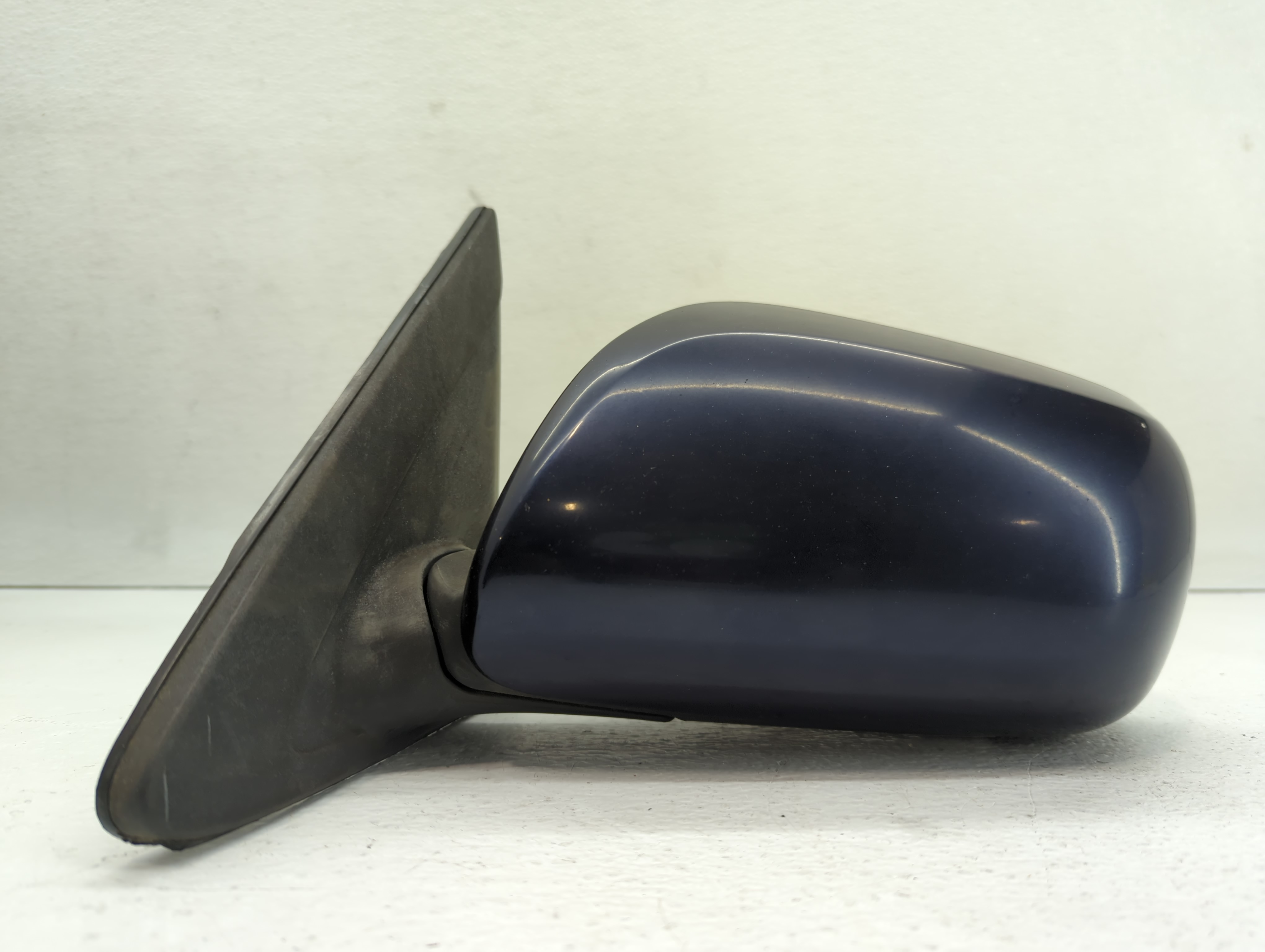2009 Toyota Matrix Driver Left Side View Power Door Mirror Dark Blue 621007 - Oemusedautoparts1.com