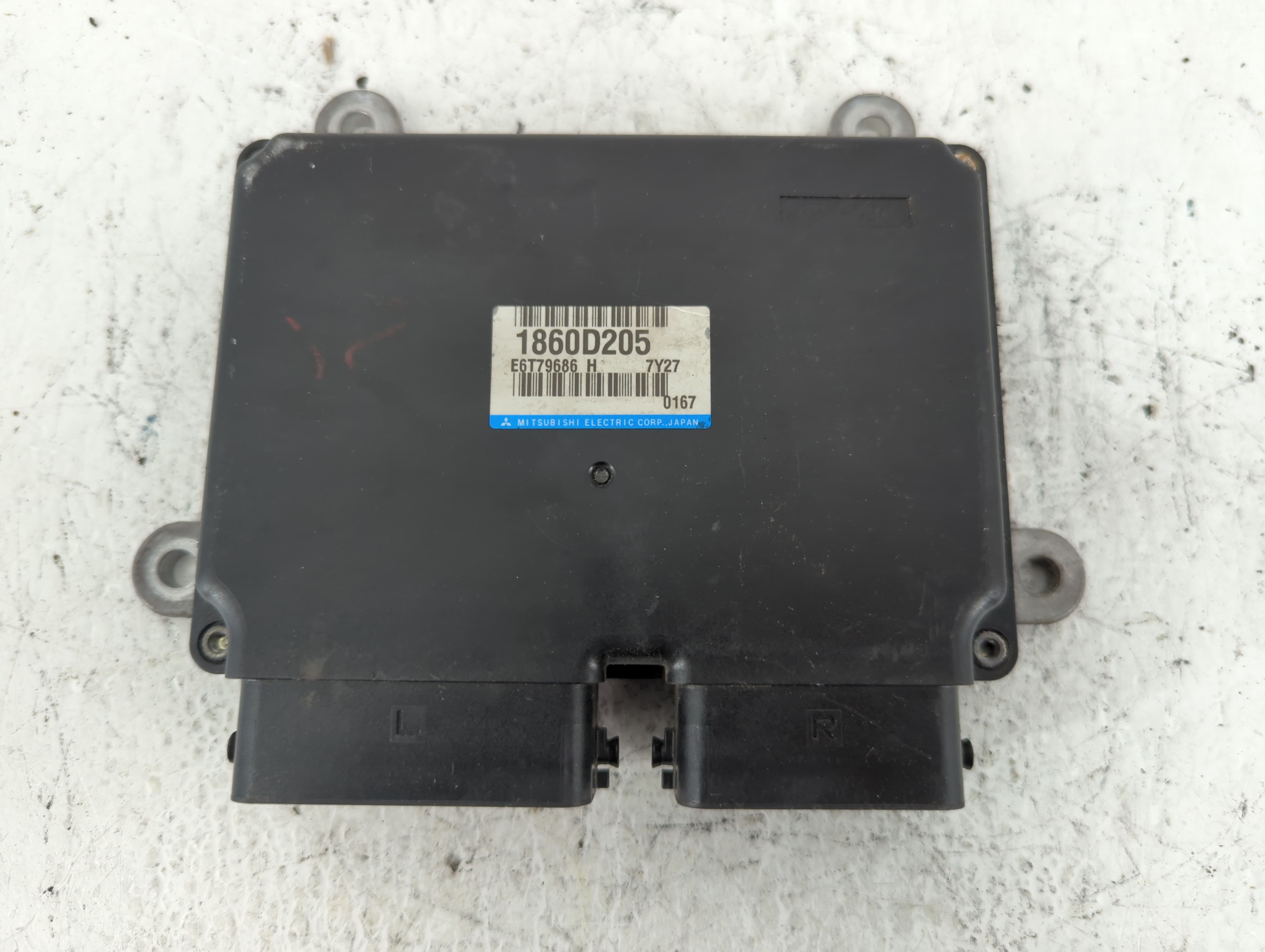 2018 Mitsubishi Outlander Engine Computer Ecu Pcm Ecm Pcu Oem 1860d205 621288 - Oemusedautoparts1.com