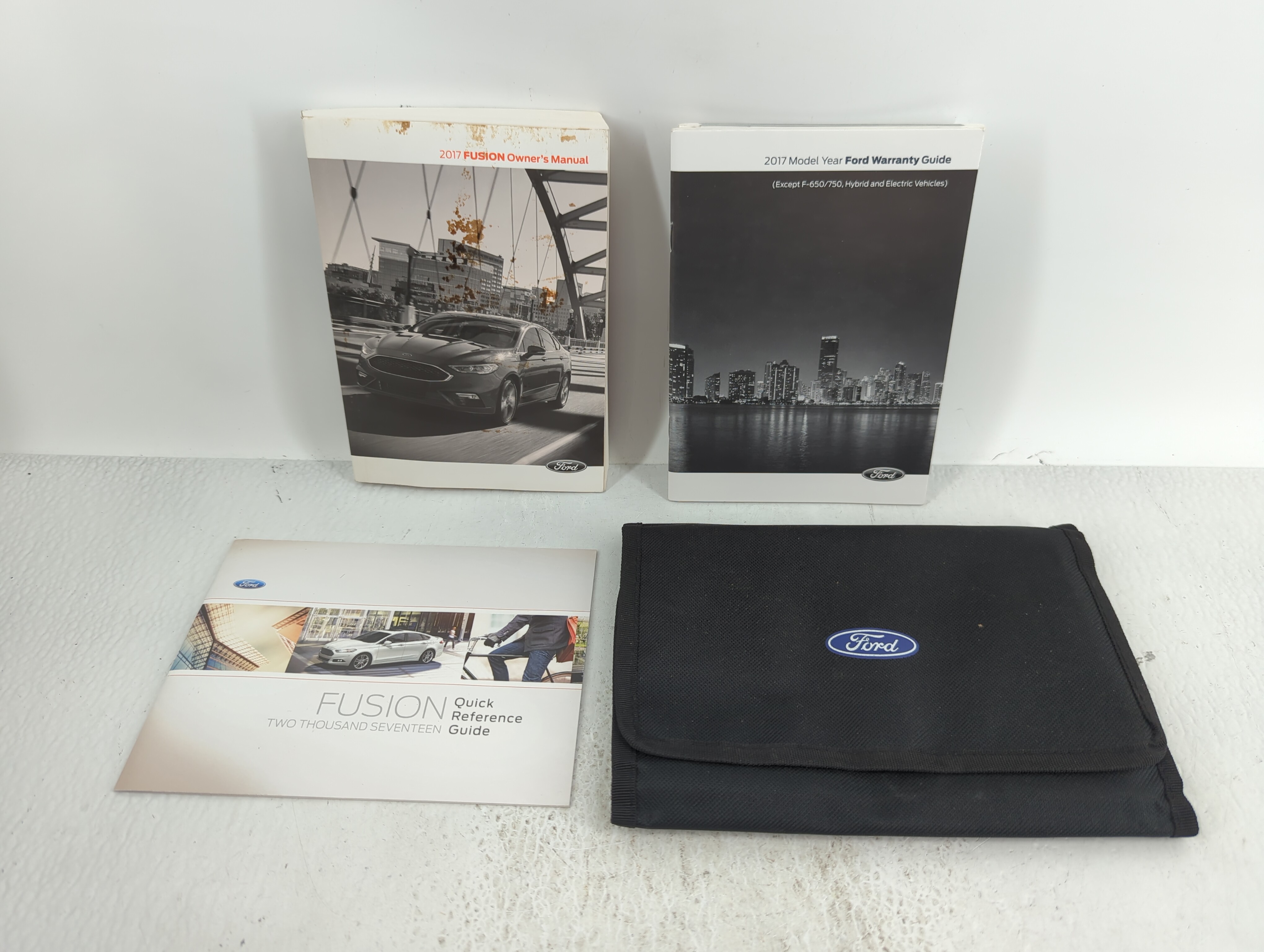 2017 Ford Fusion Owners Manual Book Guide 621617 - Oemusedautoparts1.com