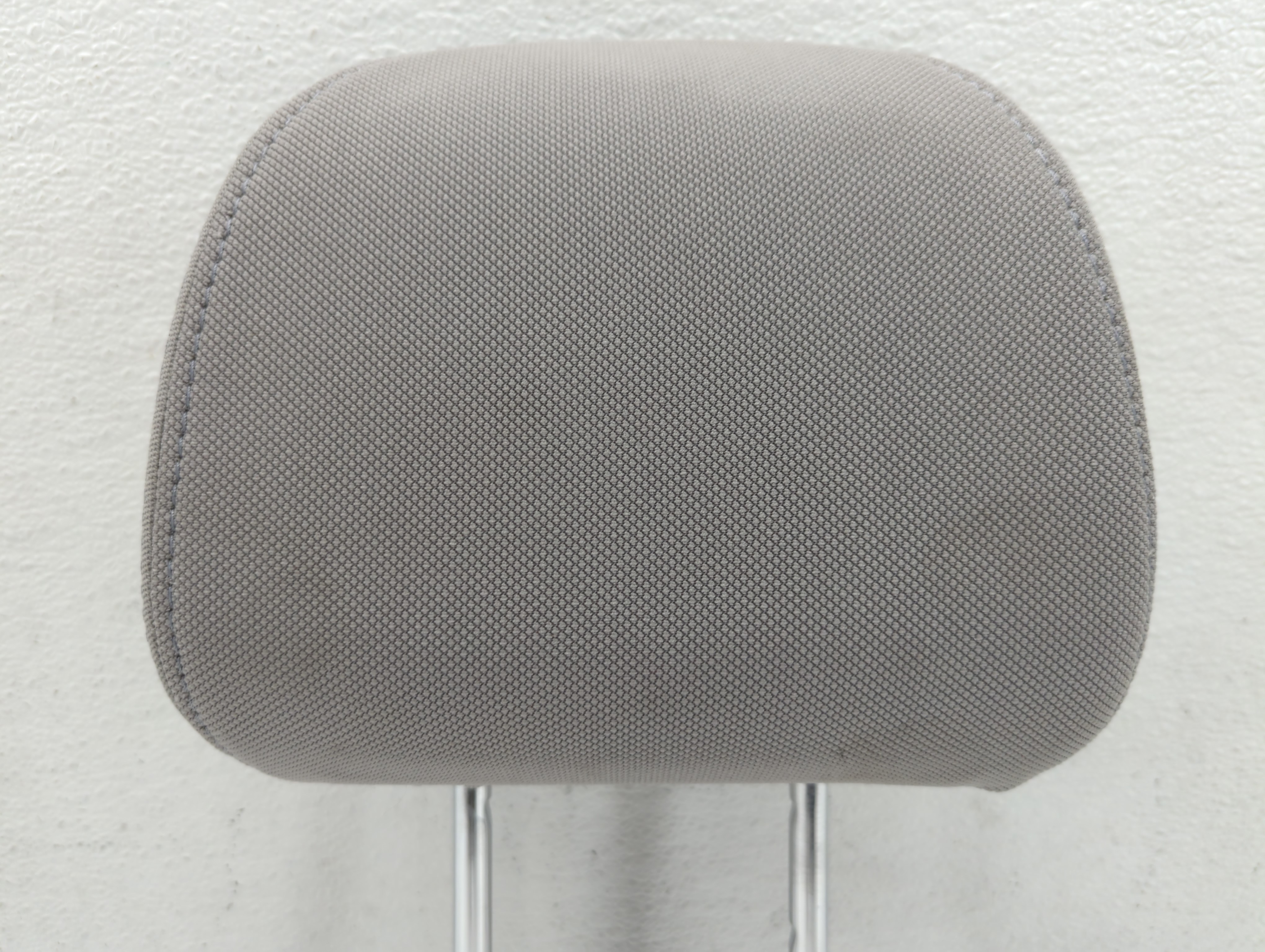 2015 Subaru Forester Headrest Head Rest Front Driver Passenger Seat 622474 - Oemusedautoparts1.com