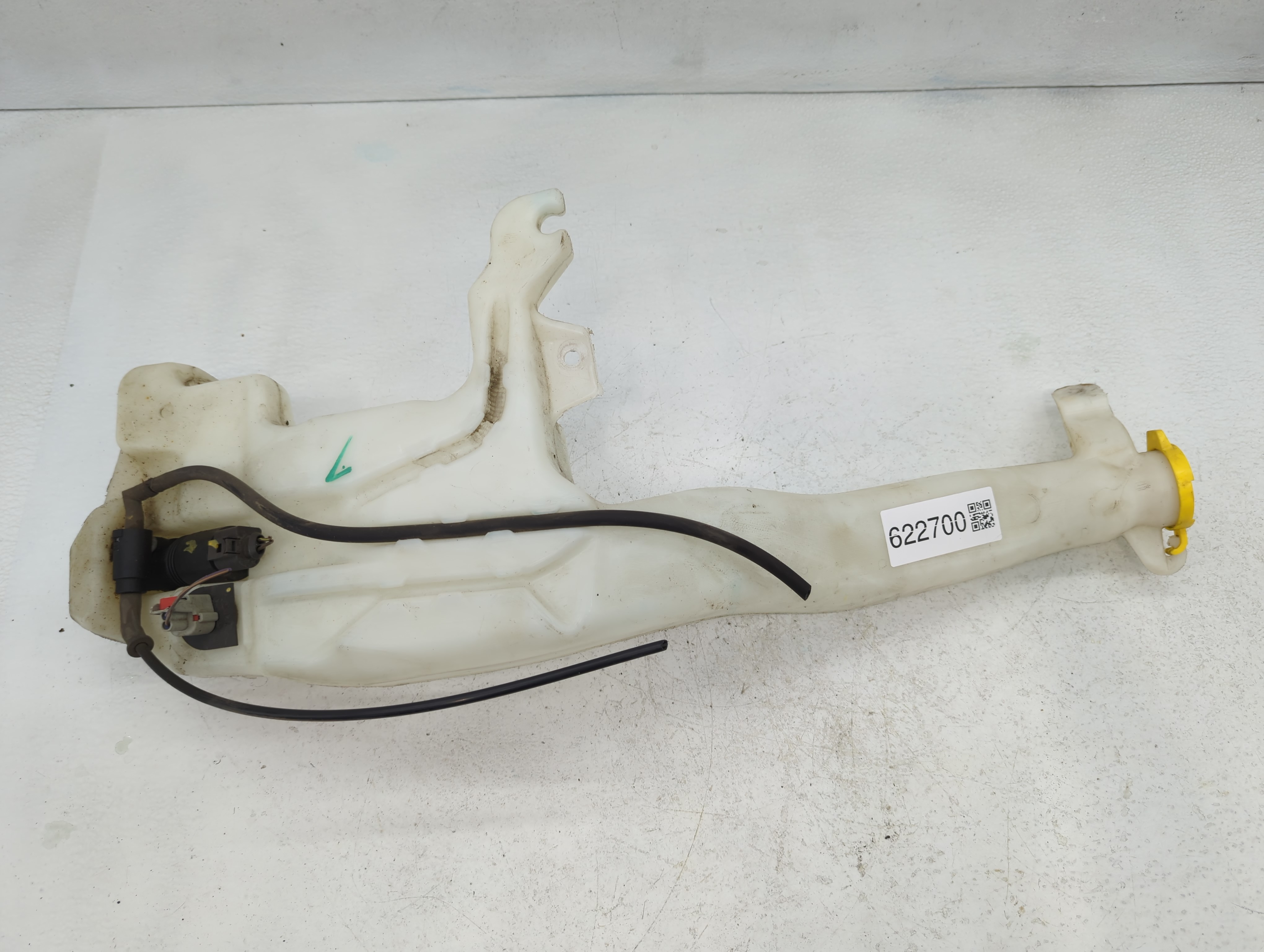 Picture of 2011 Jeep Grand Cherokee Windshield Washer Fluid Reservoir Bottle Oem 622700