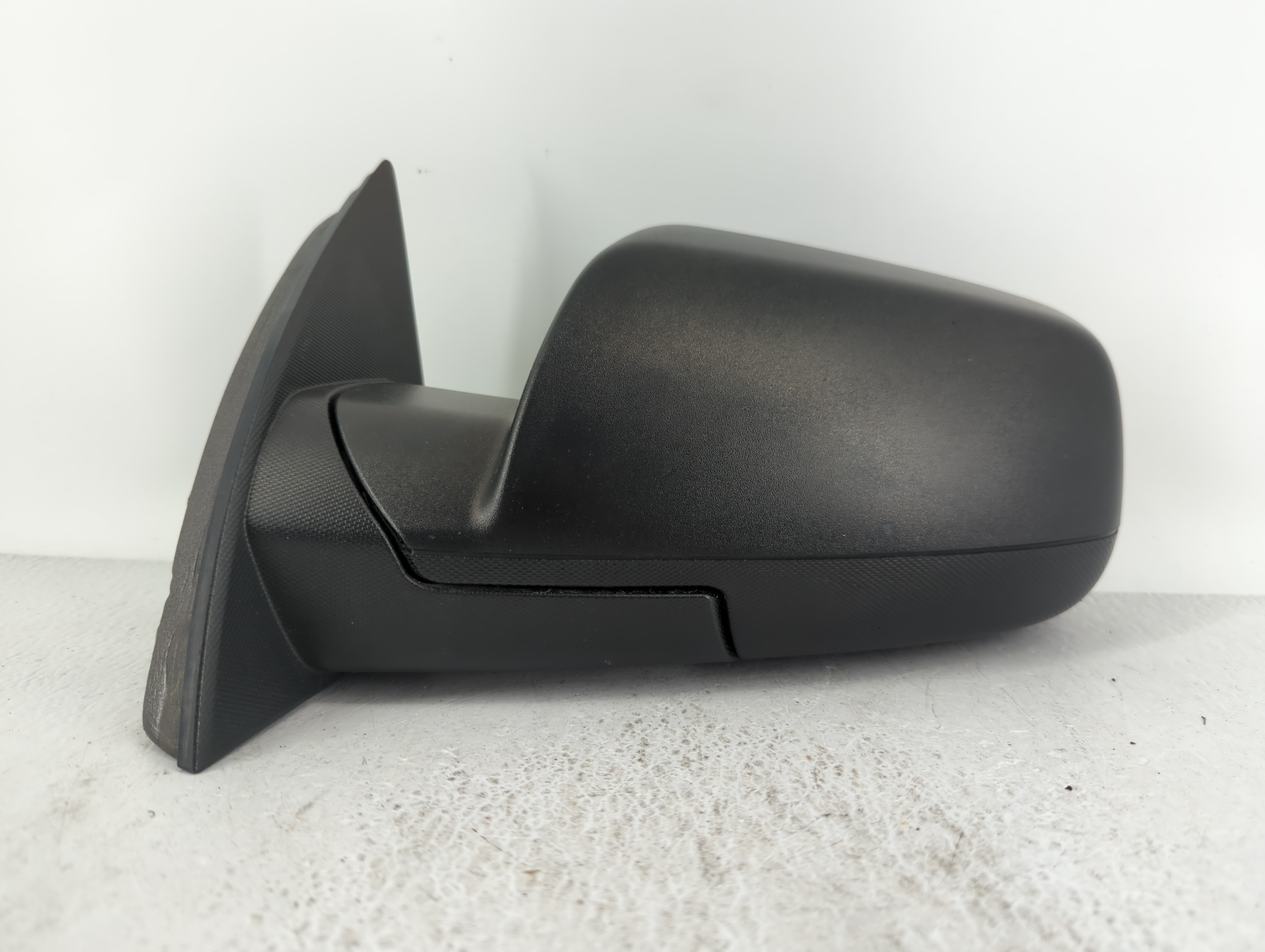 Picture of 2015-2017 Chevrolet Equinox Driver Left Side View Power Door Mirror Black 623649