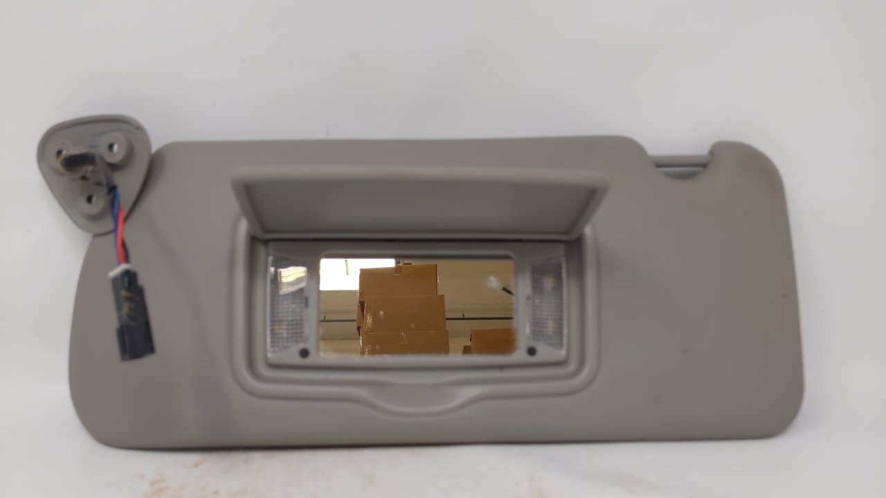 2003 Cadillac Cts Driver Sun Visor Mirror Left Sunvisor Gray 62370 - Oemusedautoparts1.com