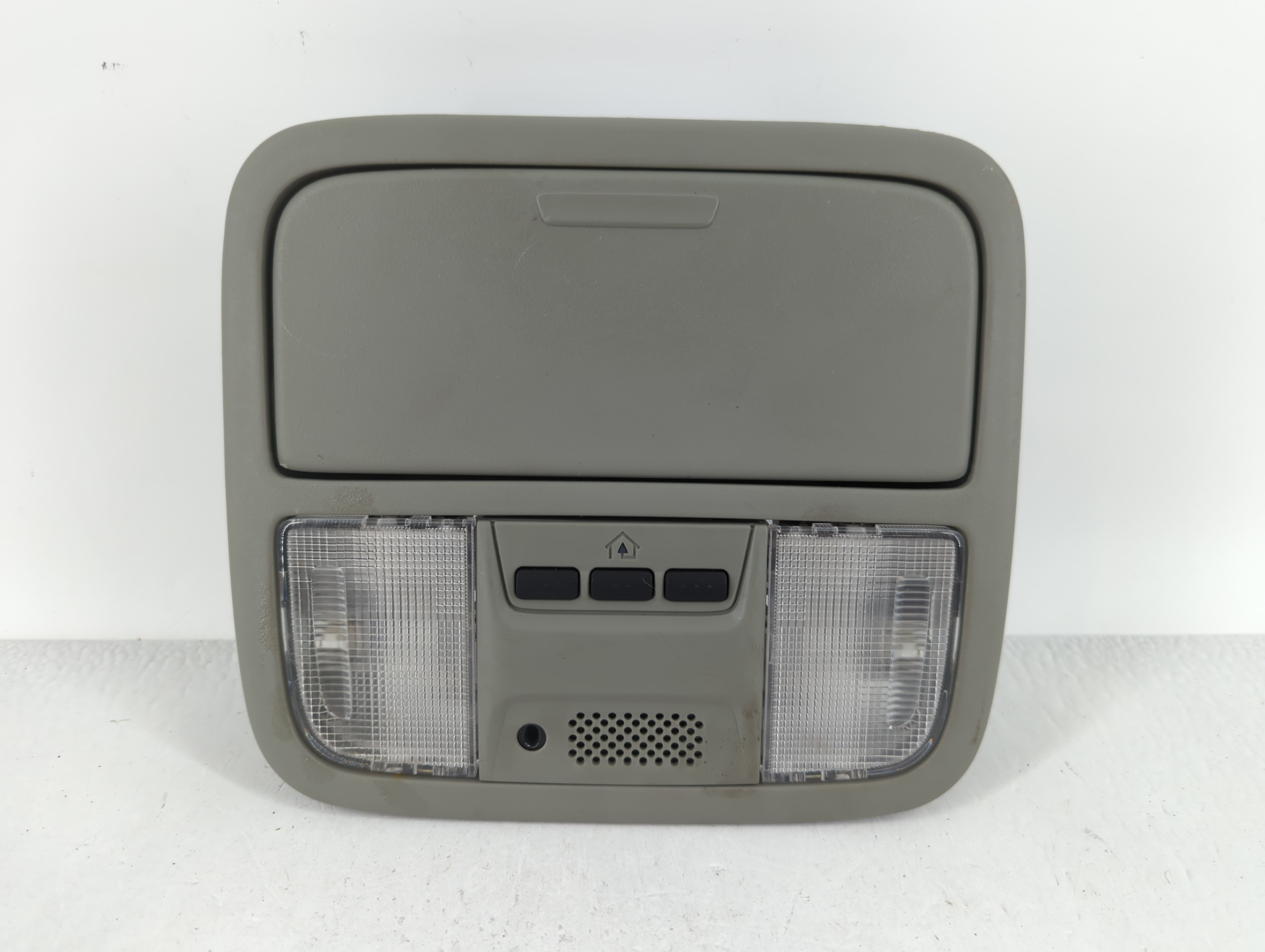 2010 Honda Odyssey Overhead Roof Console 623723 - Oemusedautoparts1.com