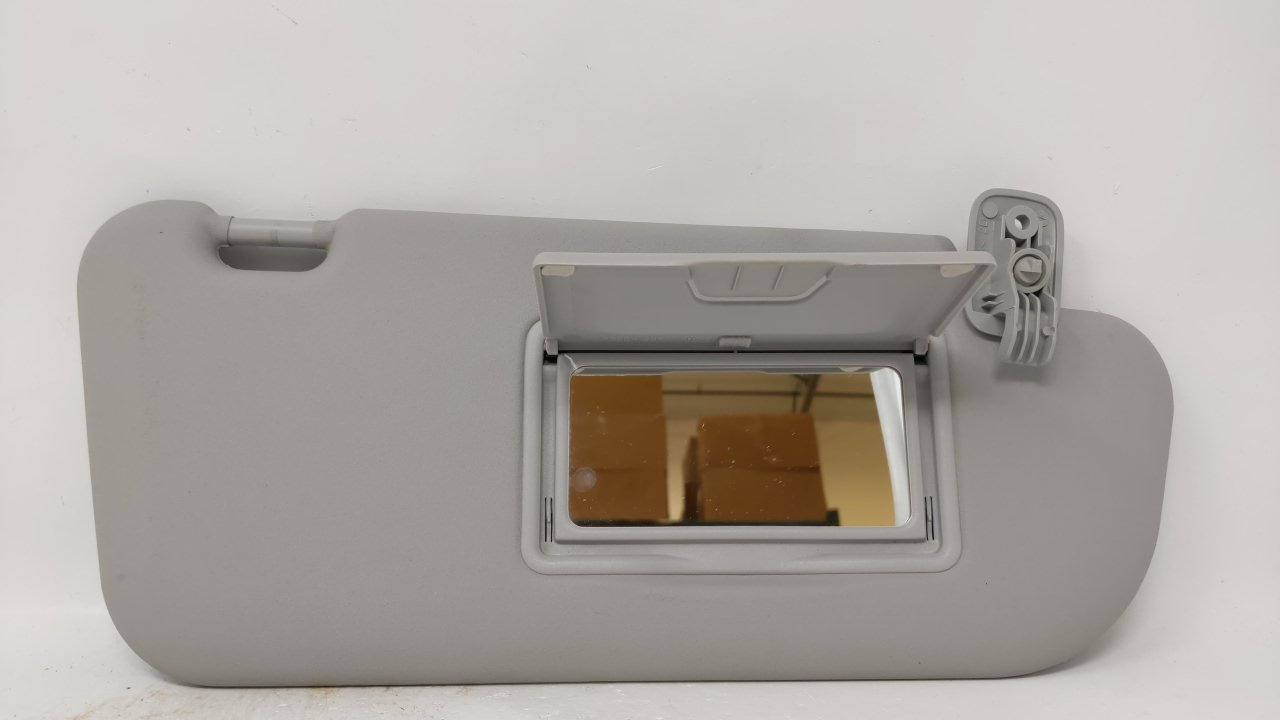 Picture of 2004-2009 Mazda 3 Passenger Right Sun Visor Sunvisor Gray 62393