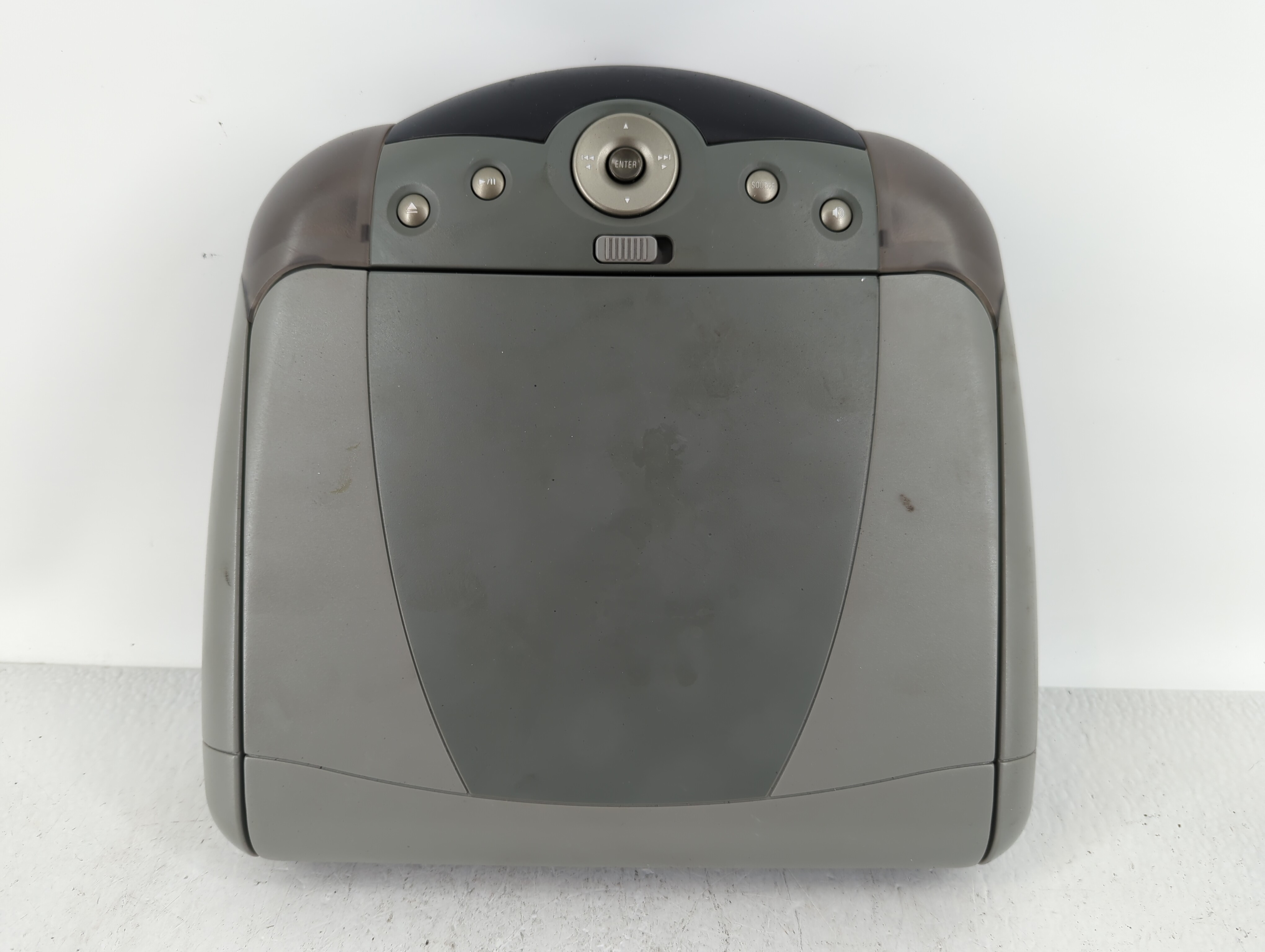 2007 Gmc Yukon Overhead Roof Console 623977 - Oemusedautoparts1.com