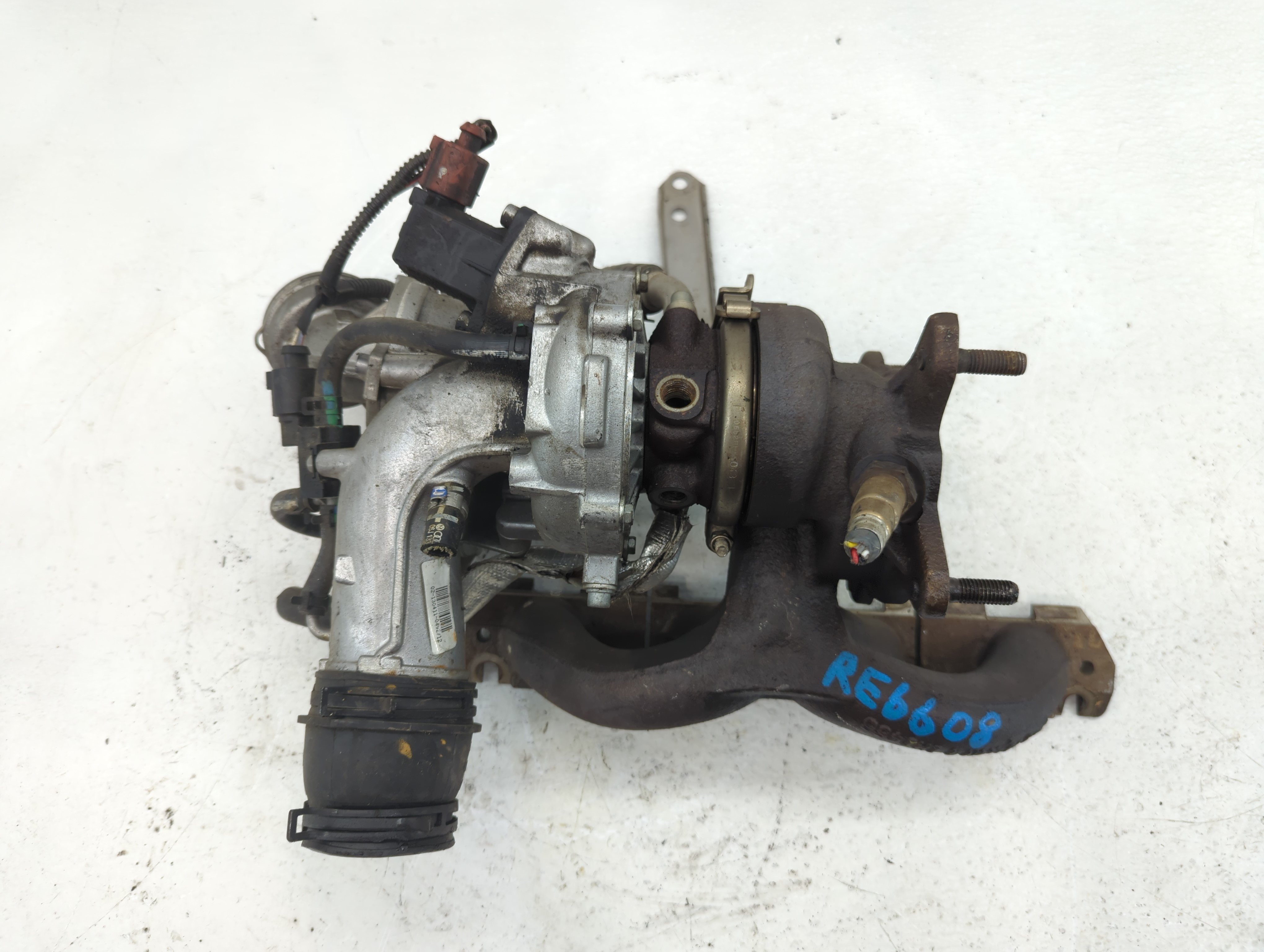 Picture of 2017-2017 Volkswagen Cc Turbocharger Exhaust Manifold With Turbo Charger 623980