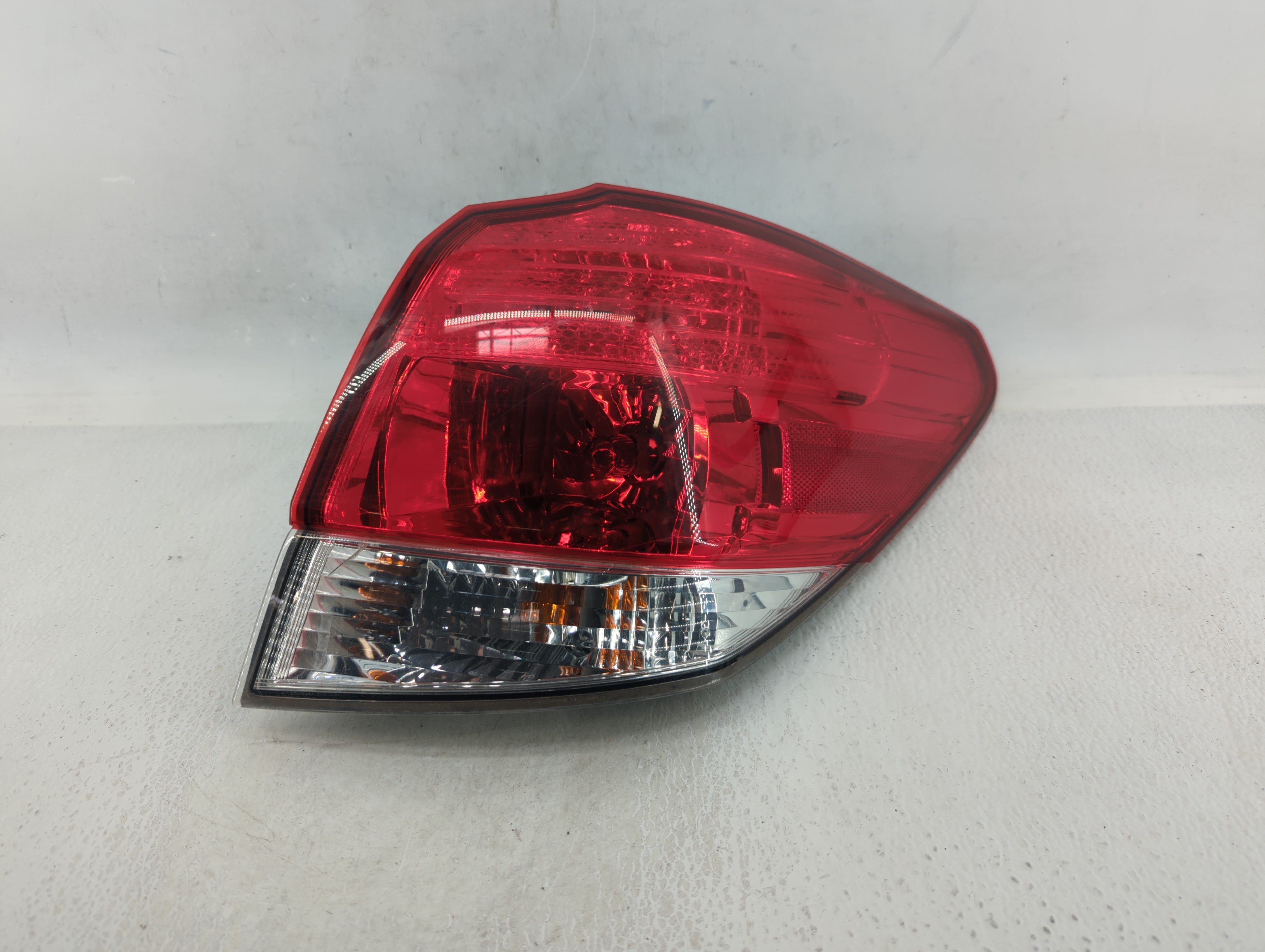 Passenger Right Side Tail Light Taillight Oem 623996 - Oemusedautoparts1.com