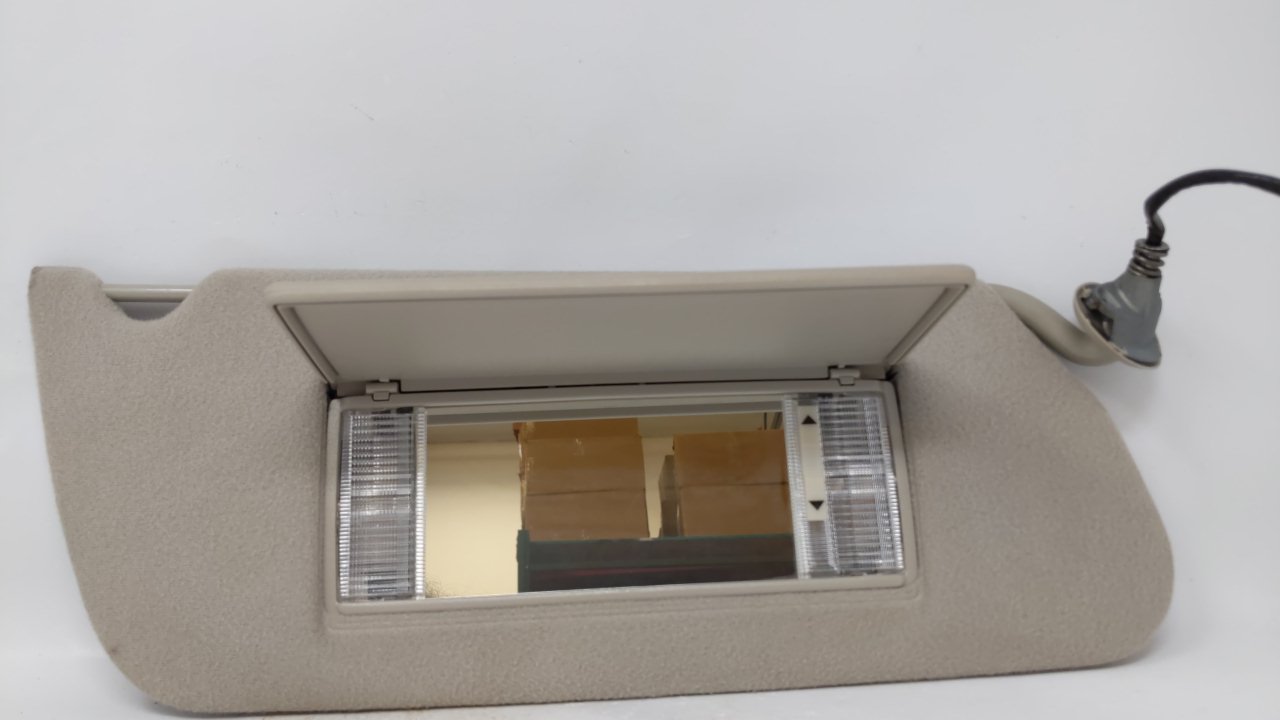 1998-1999 Cadillac Deville Passenger Right Sun Visor Sunvisor Tan 62405 - Oemusedautoparts1.com