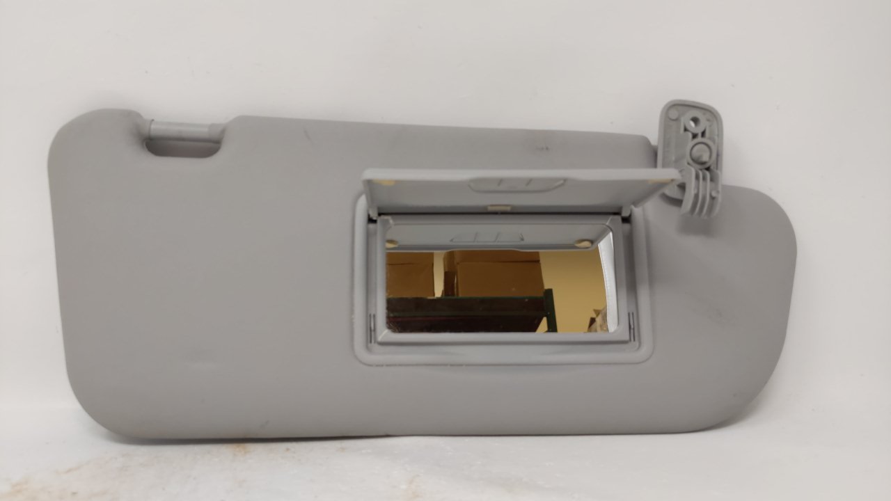 Picture of 2004-2009 Mazda 3 Passenger Right Sun Visor Sunvisor Gray 62431