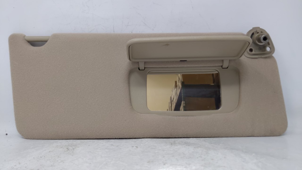 2002-2006 Toyota Camry Passenger Right Sun Visor Sunvisor Ivory 62477 - Oemusedautoparts1.com