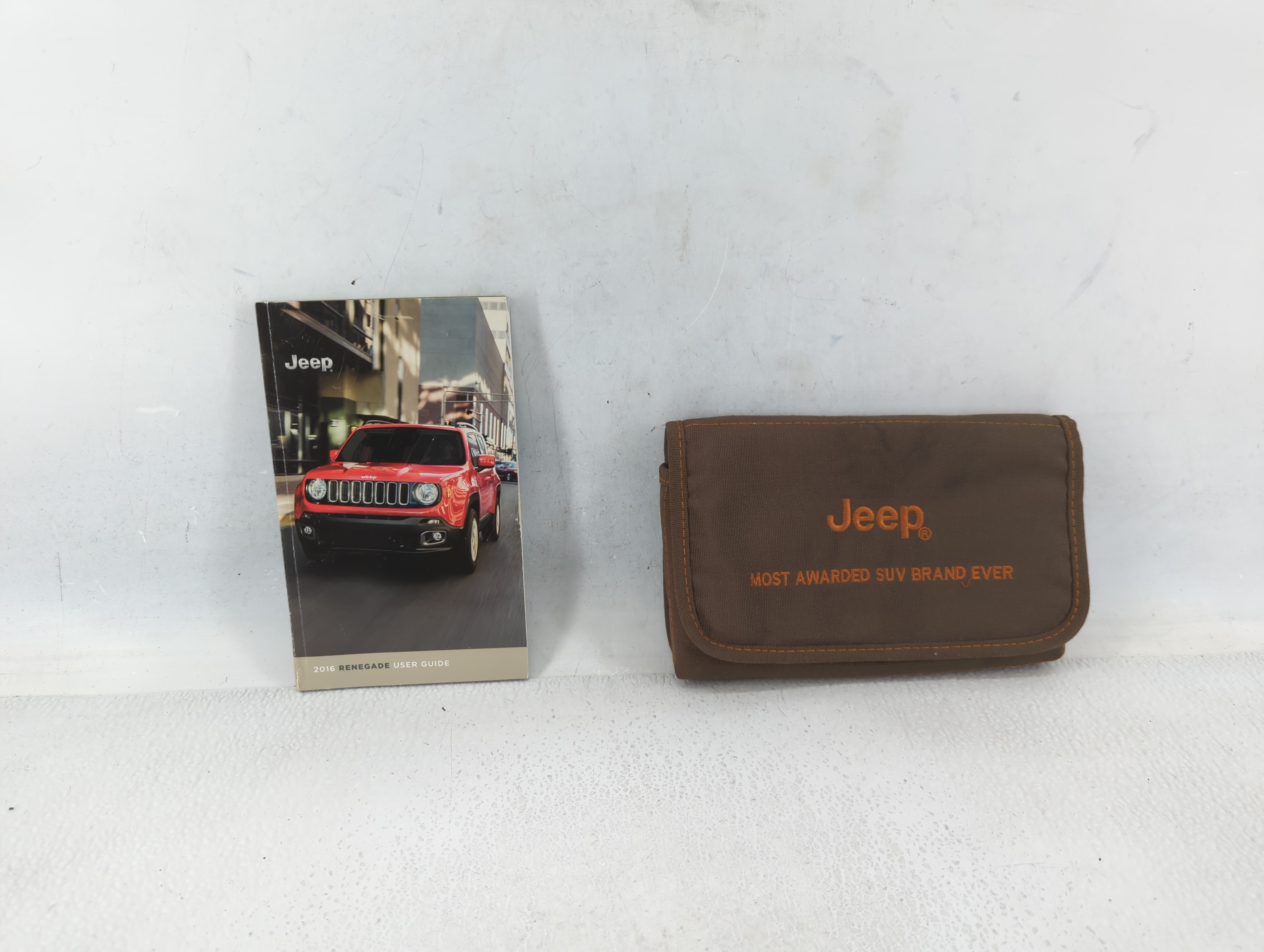 Picture of 2016 Jeep Renegade Owners Manual Book Guide 624877