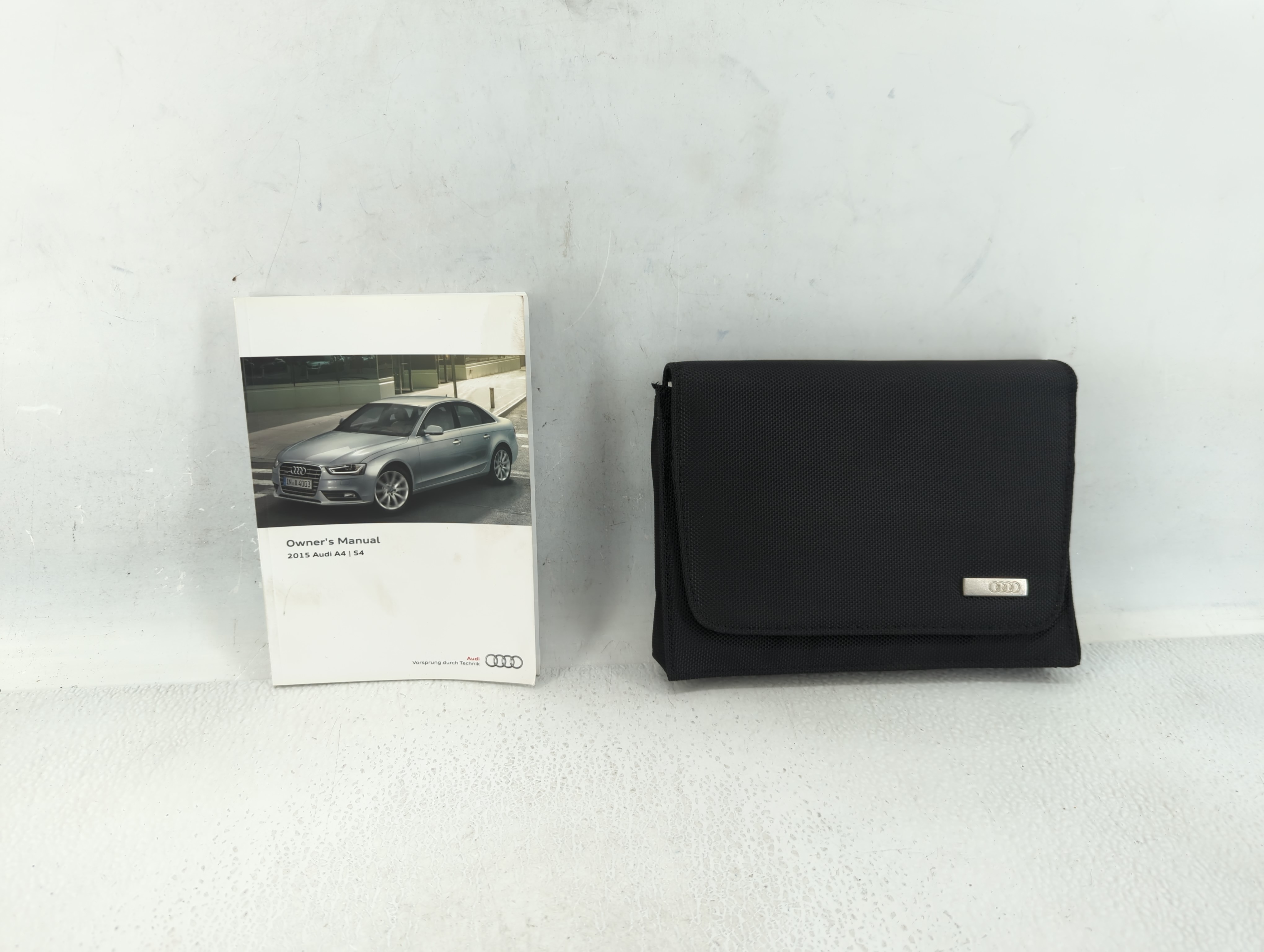 Picture of 2015 Audi A4 Owners Manual Book Guide 624996