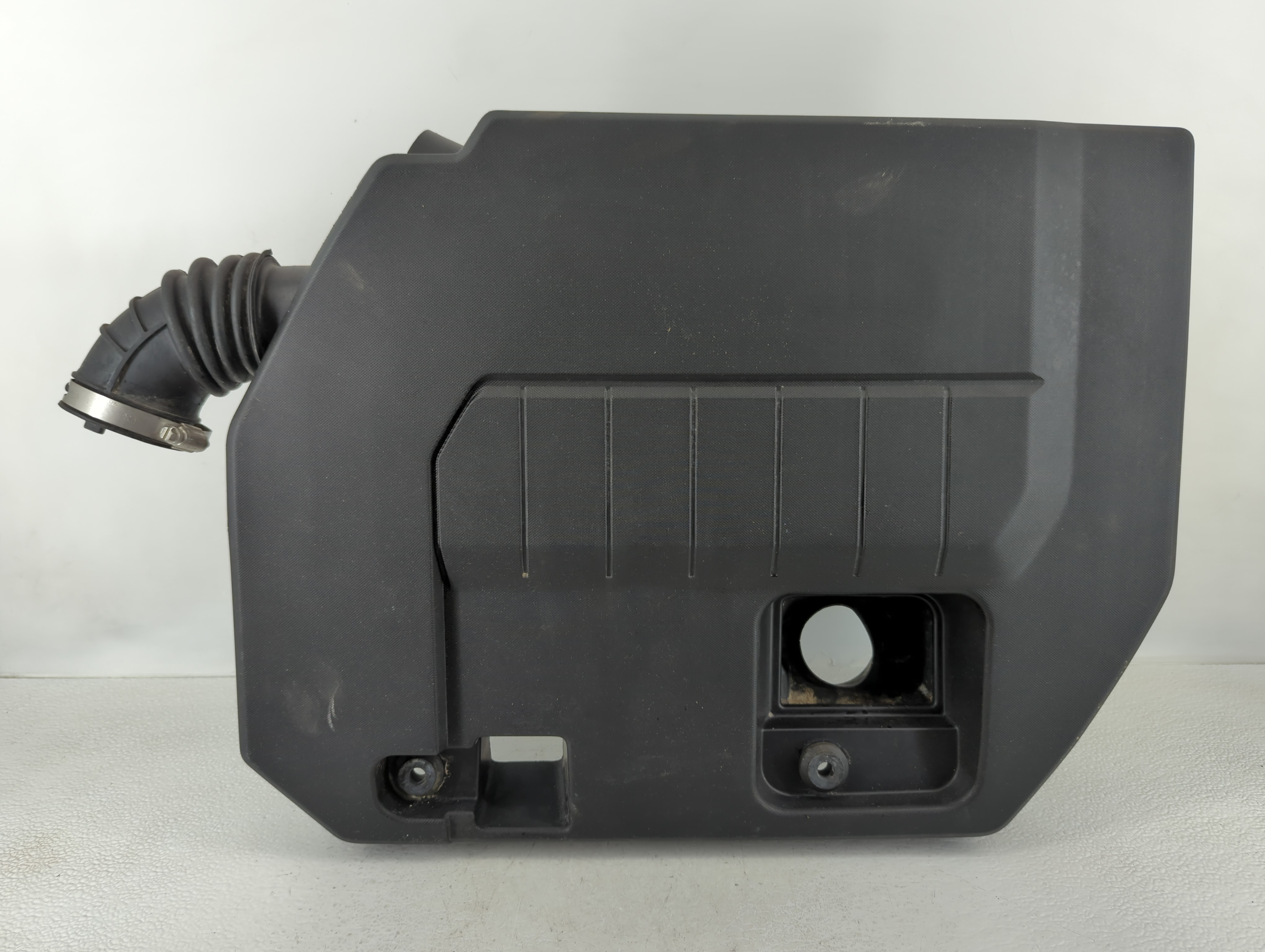 2015 Chevrolet Volt Engine Cover 625041 - Oemusedautoparts1.com