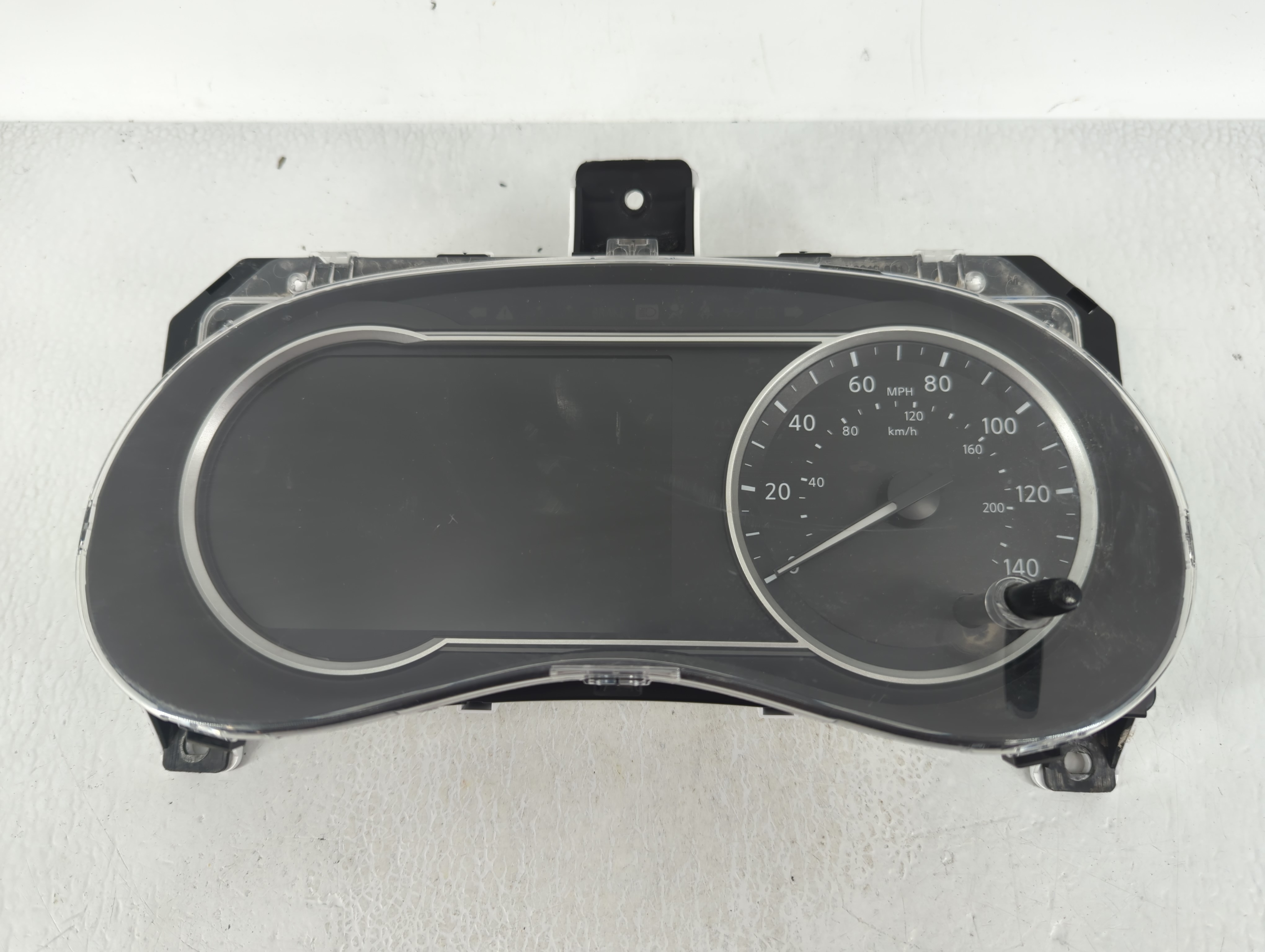 Picture of 2020-2022 Nissan Versa Speedometer Instrument Cluster Gauges 626075