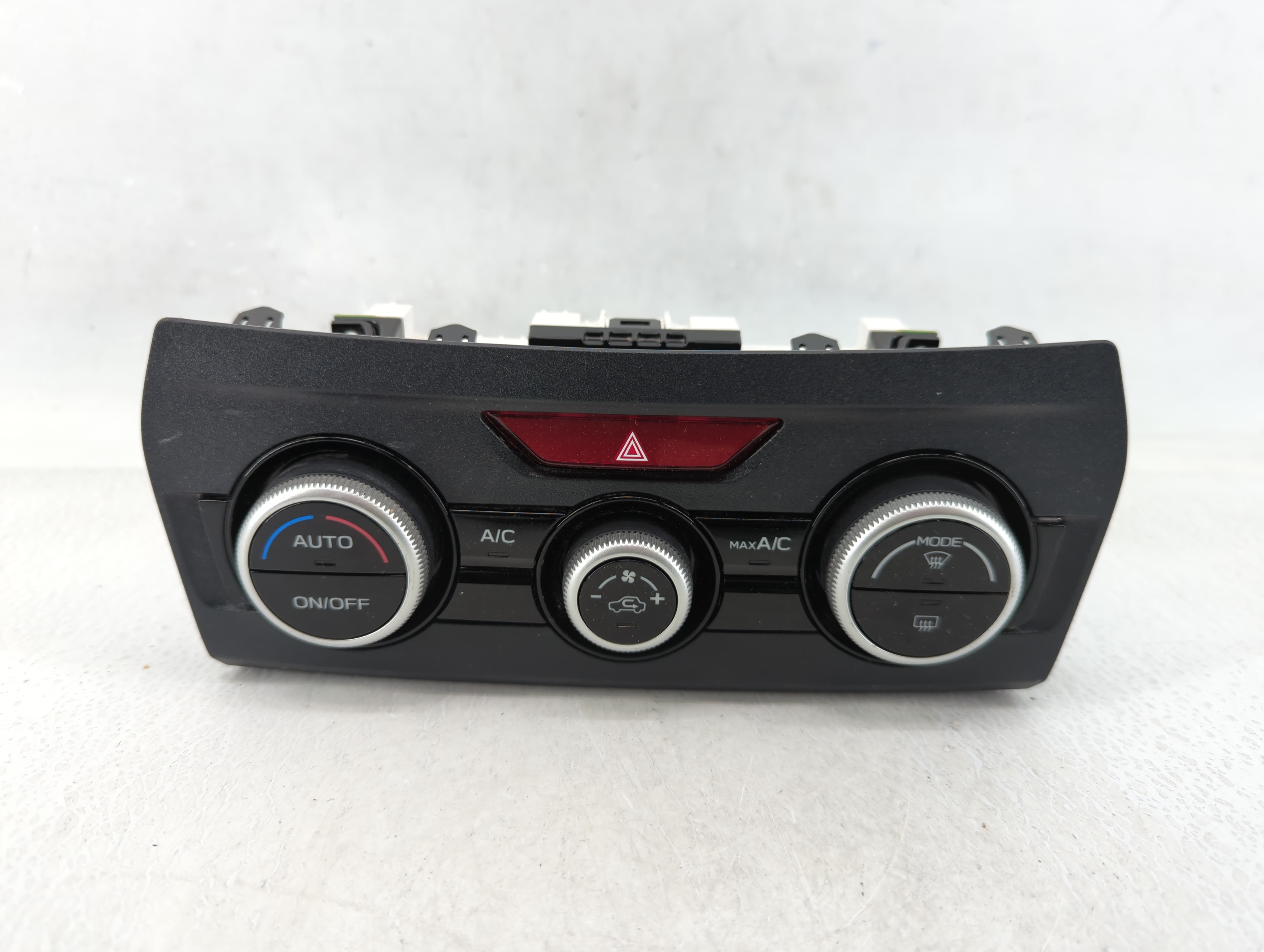 2021 Subaru Xv Ac Heater Climate Control 72311fl740|237050-3501 626454 - Oemusedautoparts1.com