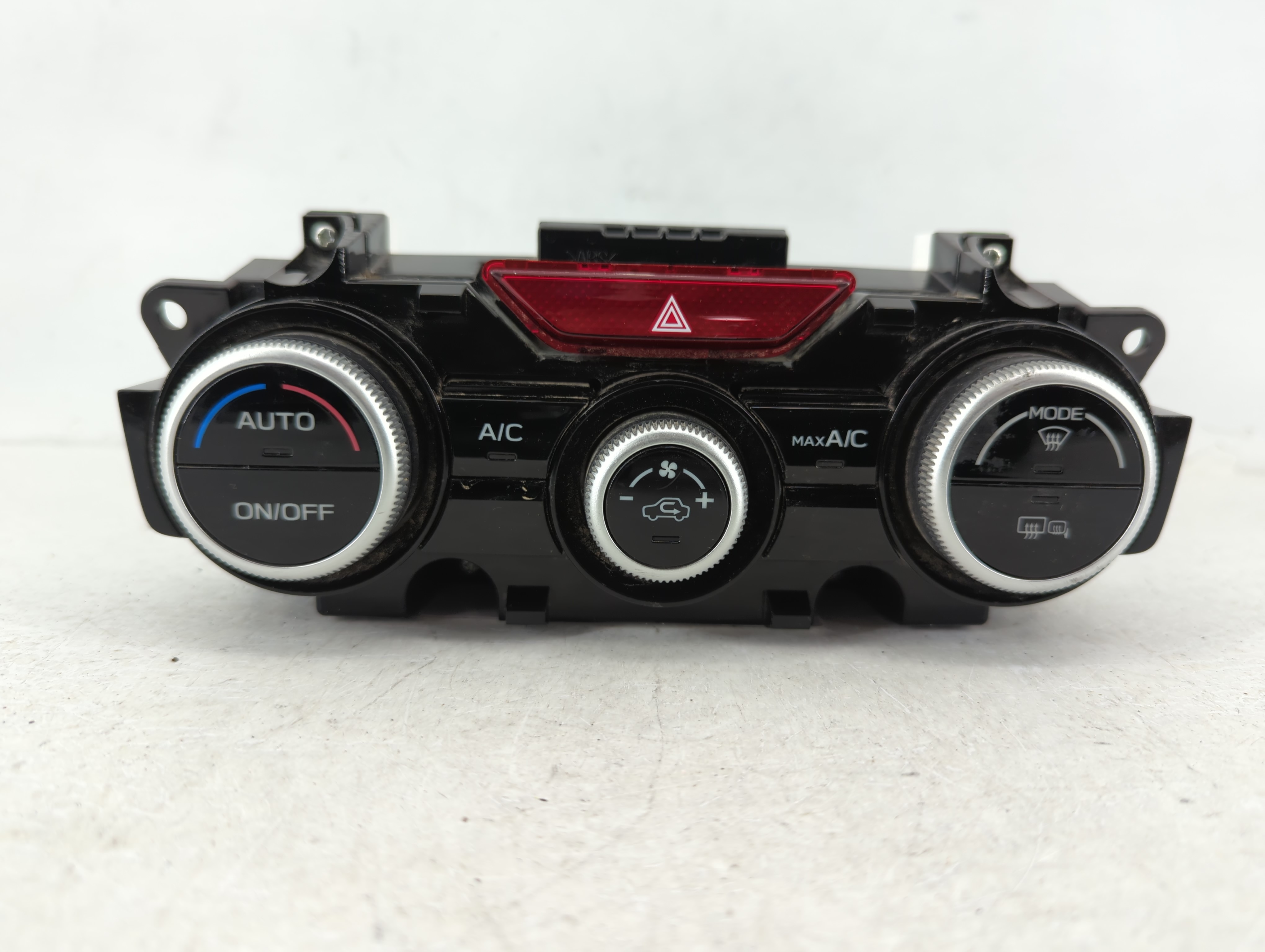 2020 Subaru Xv Ac Heater Climate Control 72311fl750 626521 - Oemusedautoparts1.com