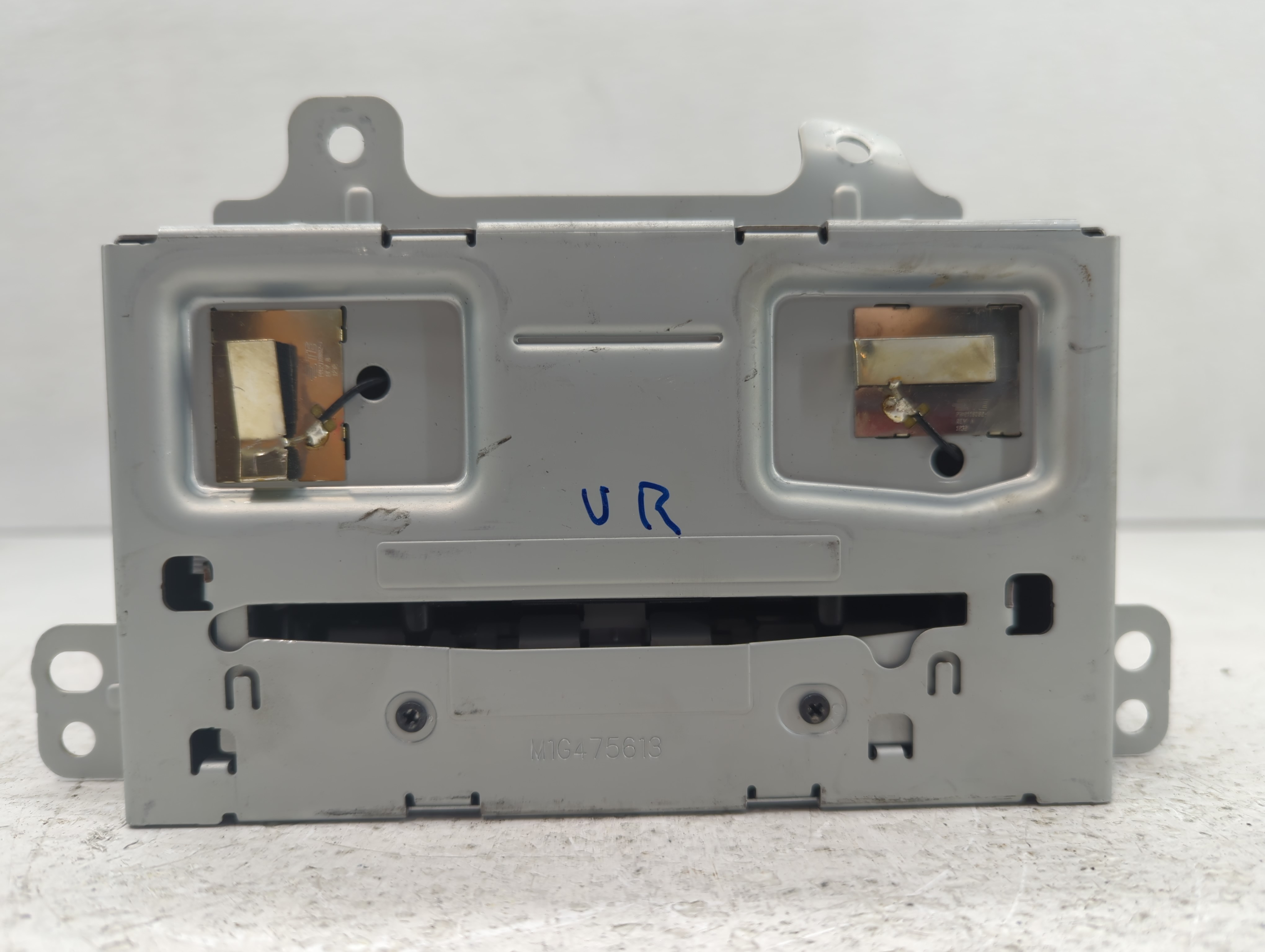 2013-2013 Buick Verano Am Fm Cd Player Radio Receiver 626823 - Oemusedautoparts1.com