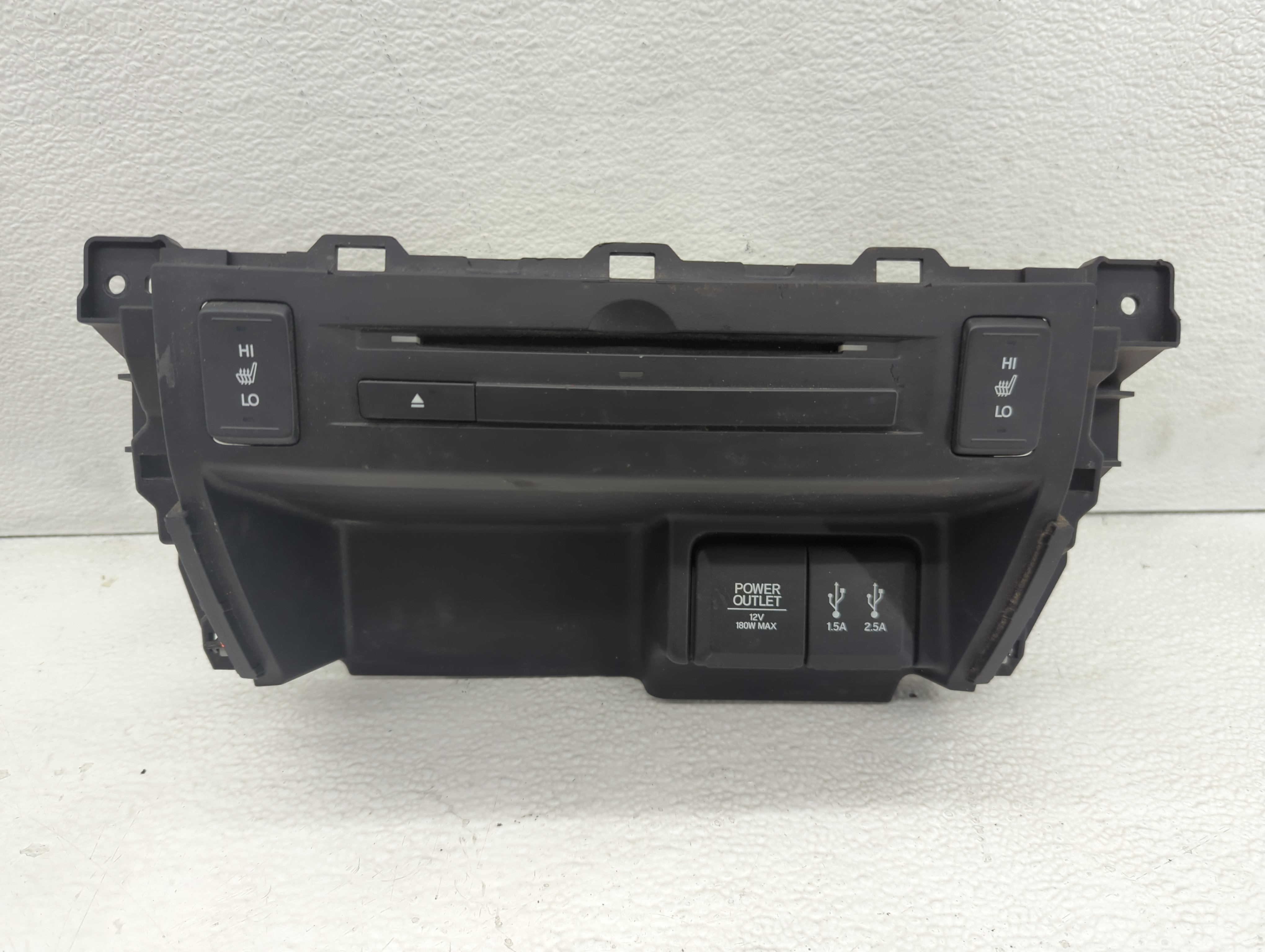 Picture of 2016-2017 Honda Pilot Am Fm Cd Player Radio Receiver 626982