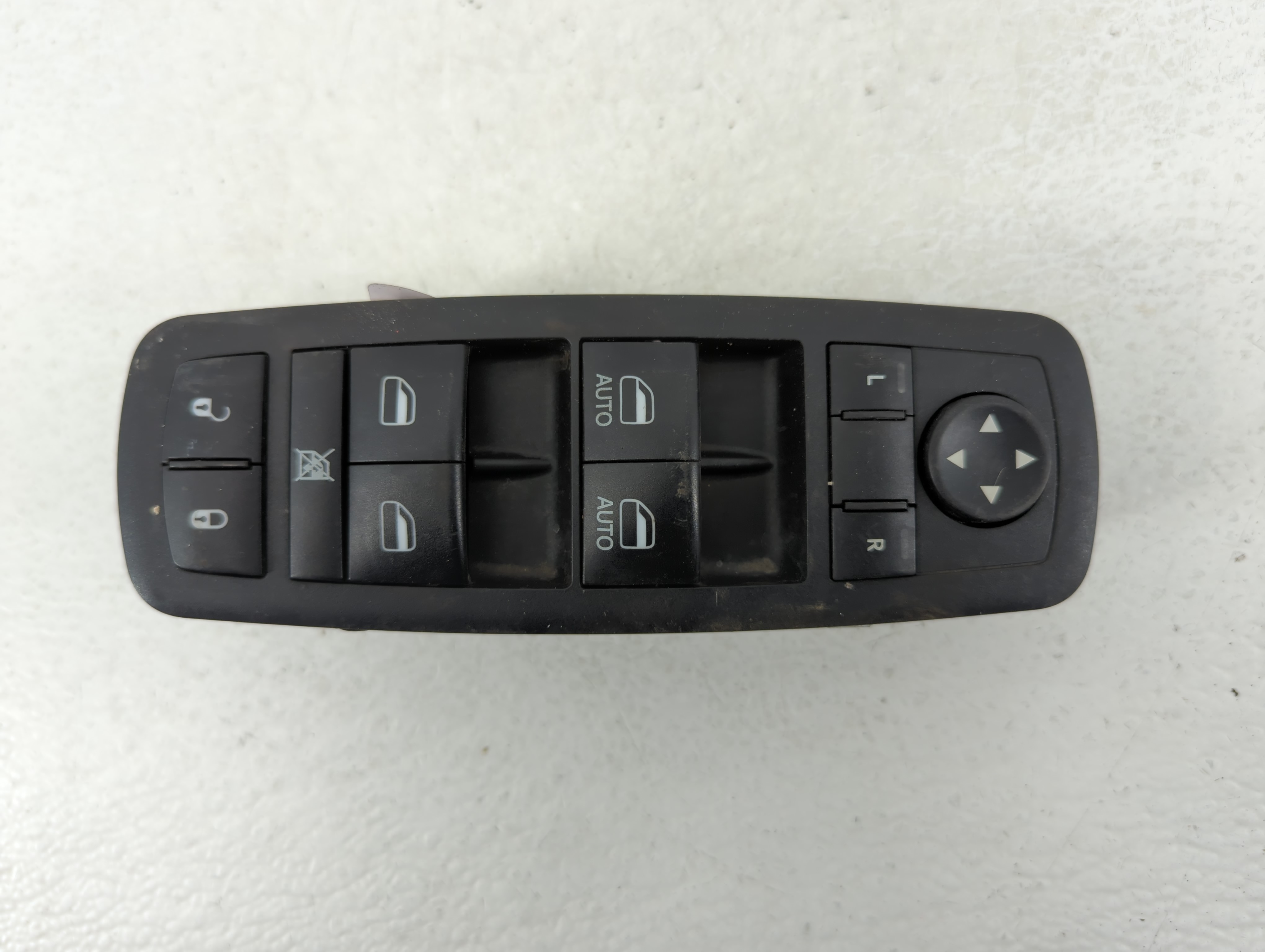 Picture of Dodge Ram 1500 Driver Left Door Master Power Window Switch 627165