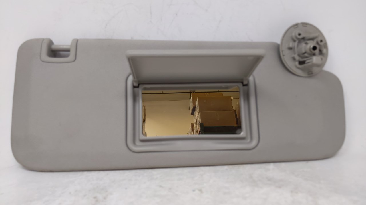 2008-2012 Chevrolet Malibu Passenger Right Sun Visor Sunvisor Gray 62731 - Oemusedautoparts1.com