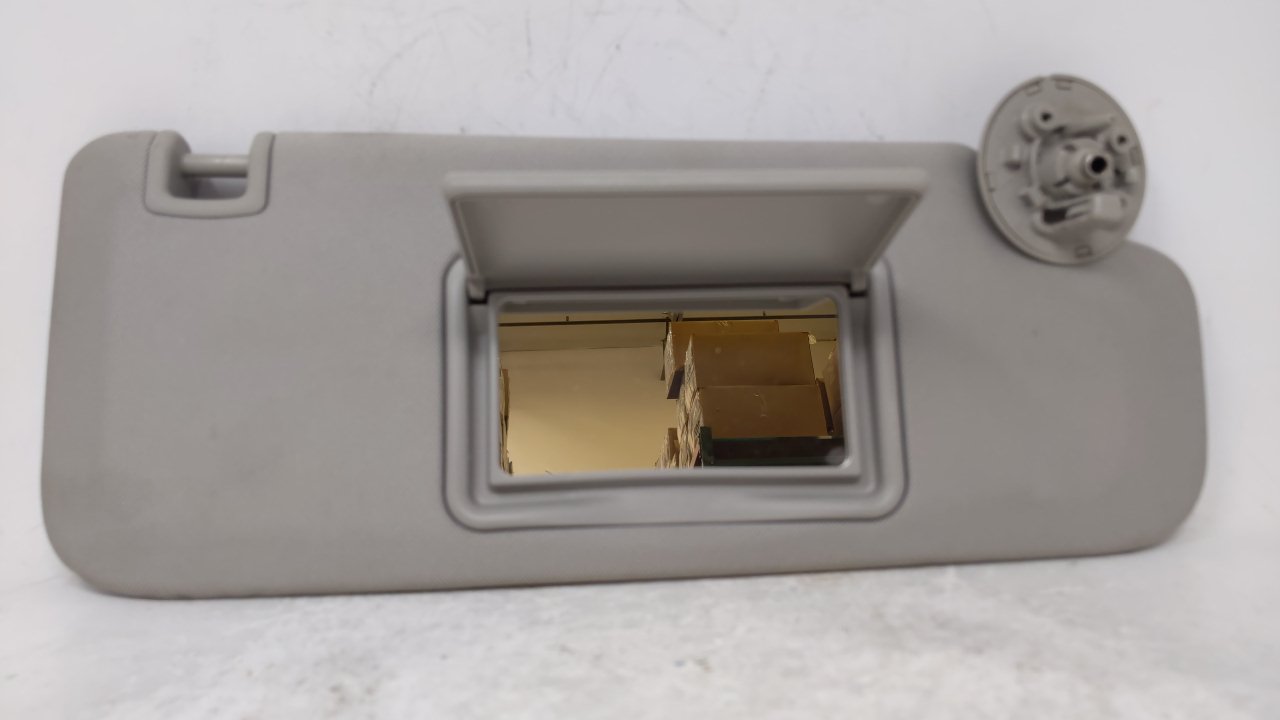 Picture of 2008-2012 Chevrolet Malibu Passenger Right Sun Visor Sunvisor Gray 62731
