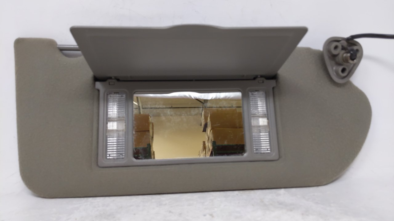 2000-2005 Chevrolet Impala Passenger Right Sun Visor Sunvisor Gray 62732 - Oemusedautoparts1.com