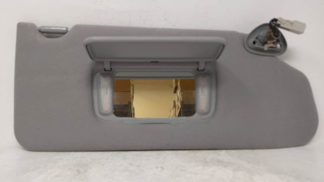 Picture of 1998-2002 Honda Accord Passenger Right Sun Visor Sunvisor Gray 62736