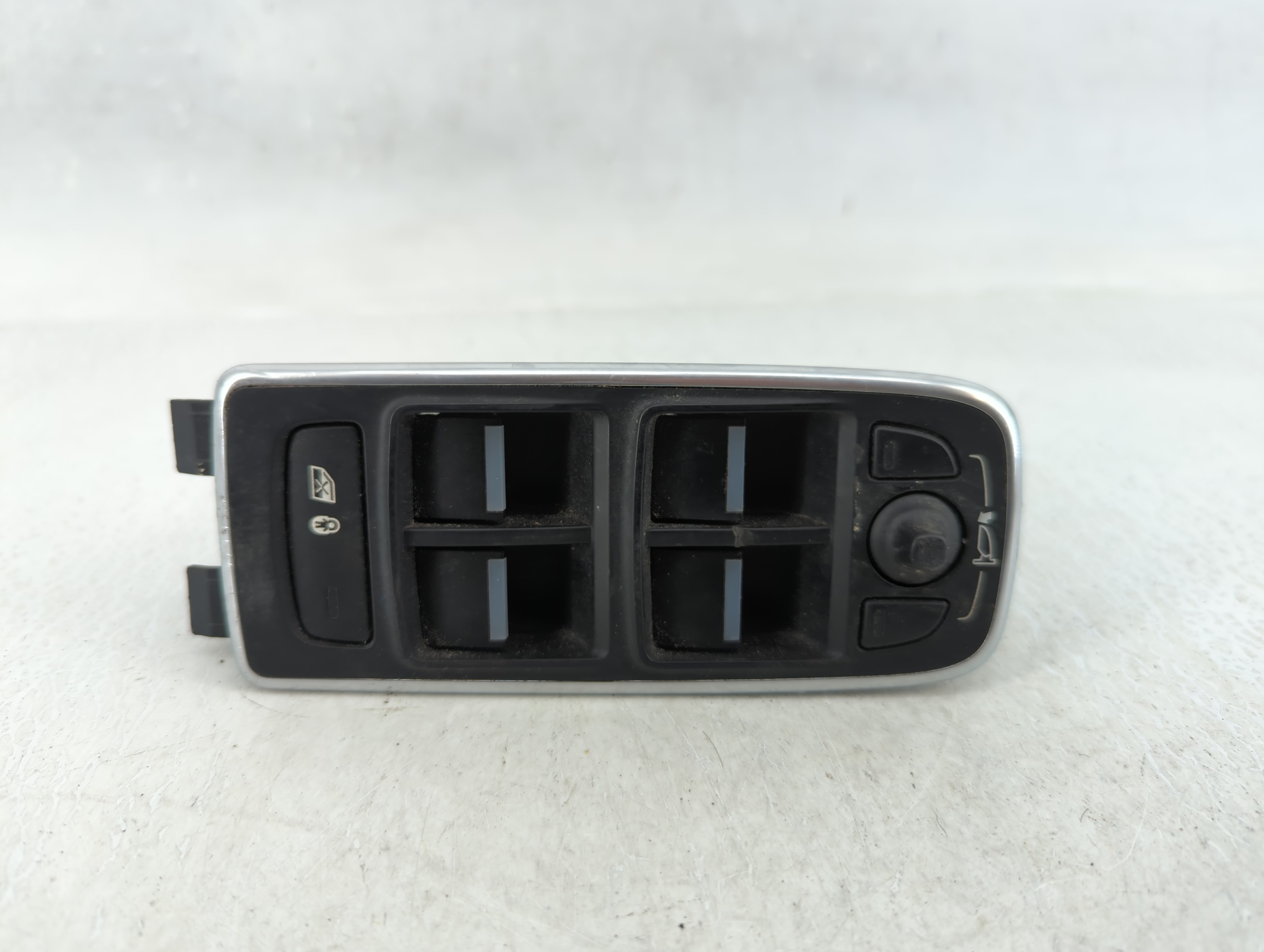 2016-2022 Honda Pilot Driver Left Door Master Power Window Switch 627384 - Oemusedautoparts1.com