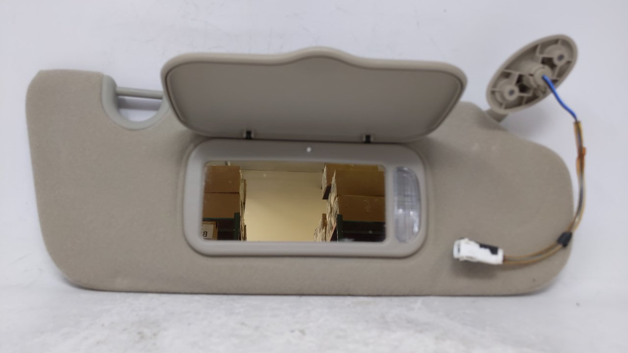 2002-2004 Jeep Liberty Passenger Right Sun Visor Sunvisor Gray 62743 - Oemusedautoparts1.com