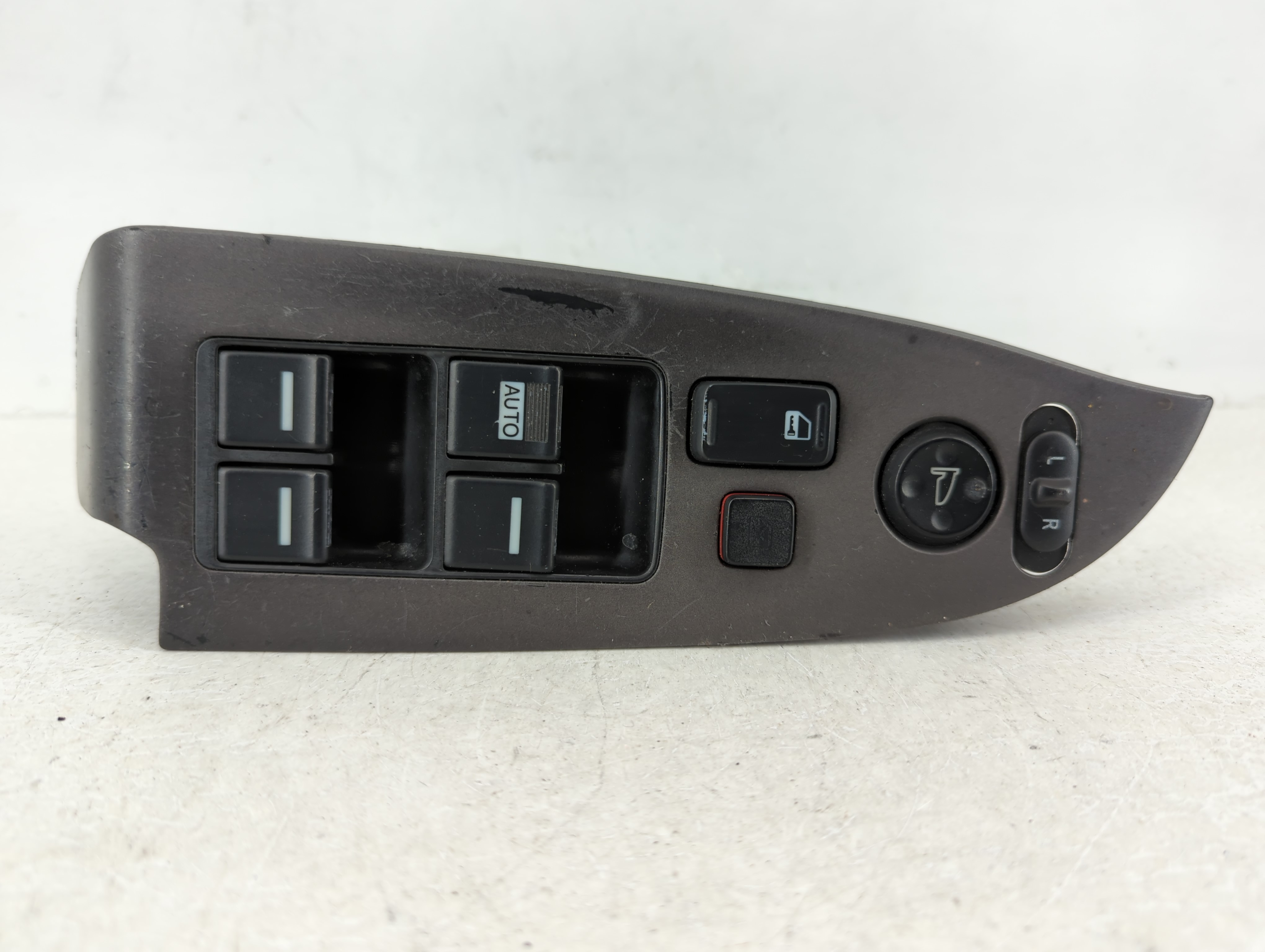 Ford Escape Driver Left Door Master Power Window Switch 627557 - Oemusedautoparts1.com