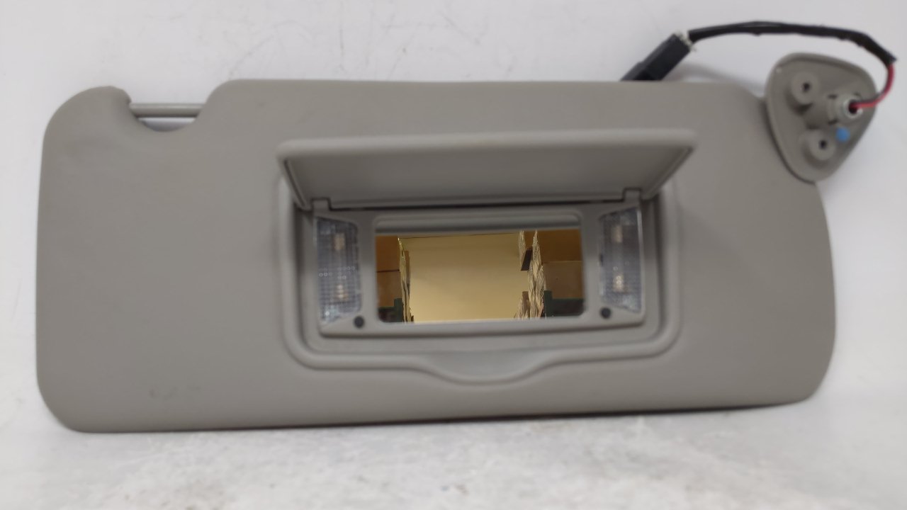 2004 Cadillac Srx Passenger Sun Visor Mirror Right Sunvisor Gray 62760 - Oemusedautoparts1.com
