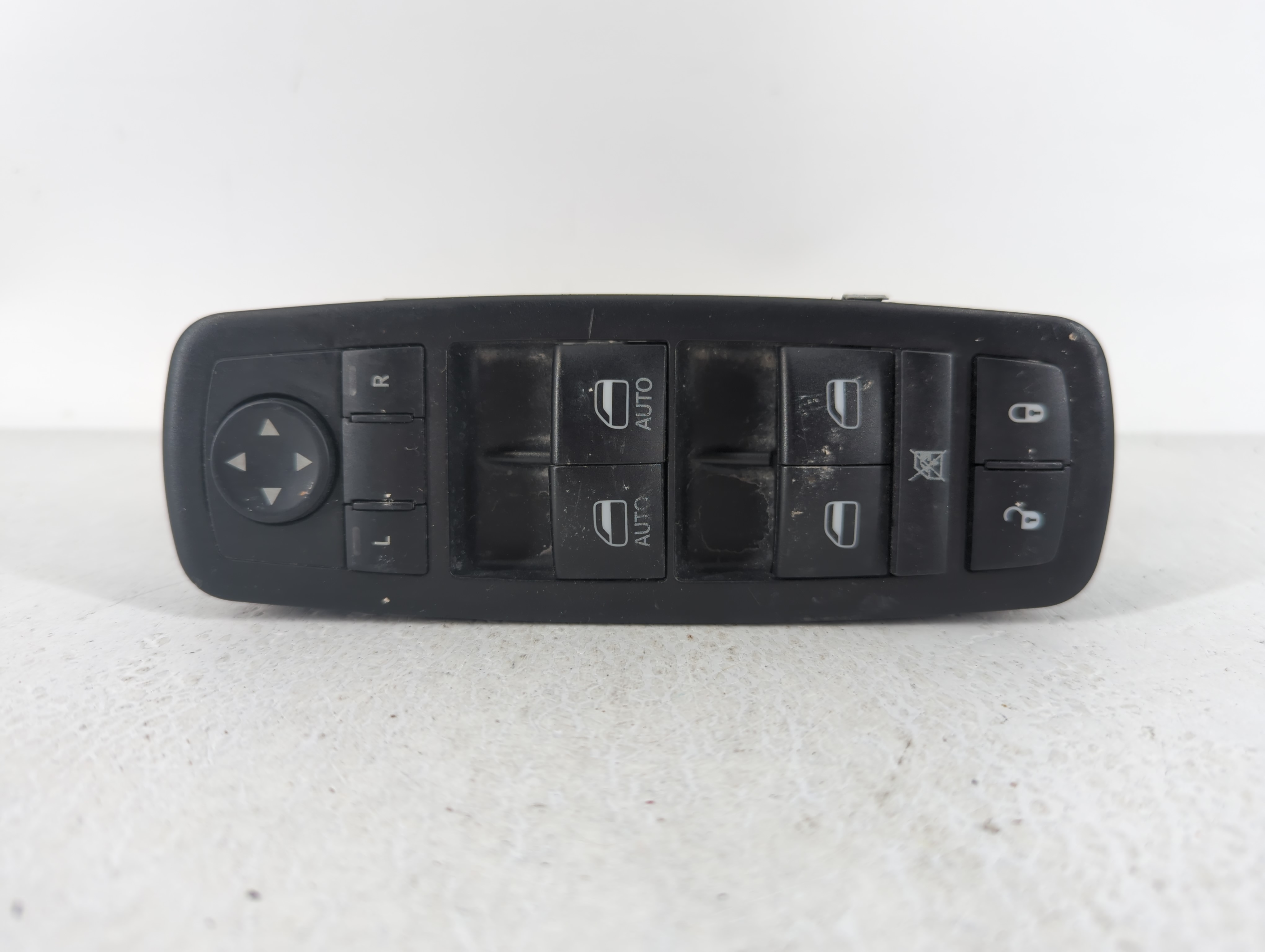 Picture of Dodge Caravan Driver Left Door Master Power Window Switch 68298871aa 627698
