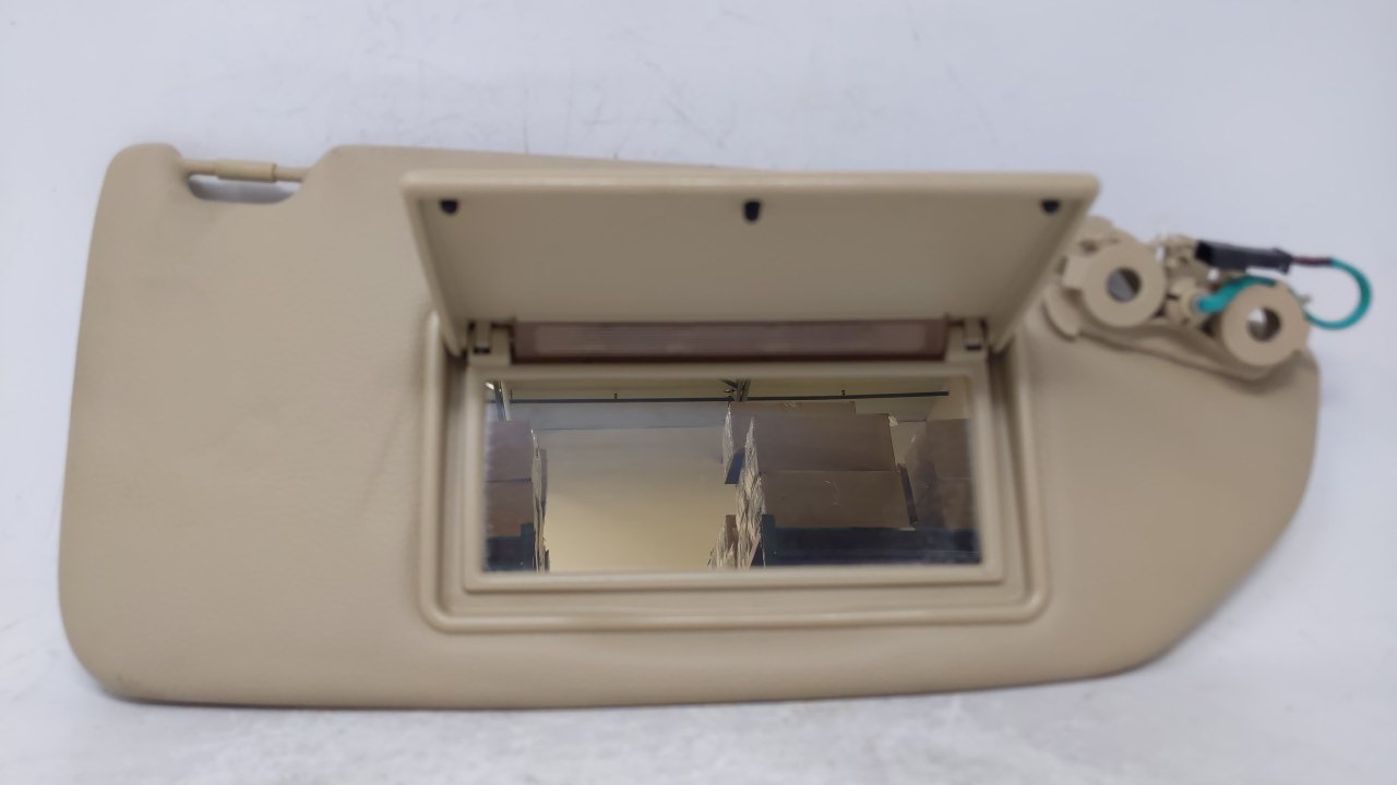 2001 Volvo S60 Passenger Sun Visor Mirror Right Sunvisor Tan 62769 - Oemusedautoparts1.com