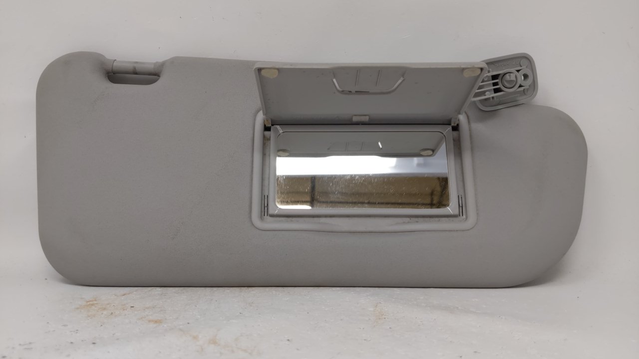 Picture of 2004-2009 Mazda 3 Passenger Right Sun Visor Sunvisor Gray 62824