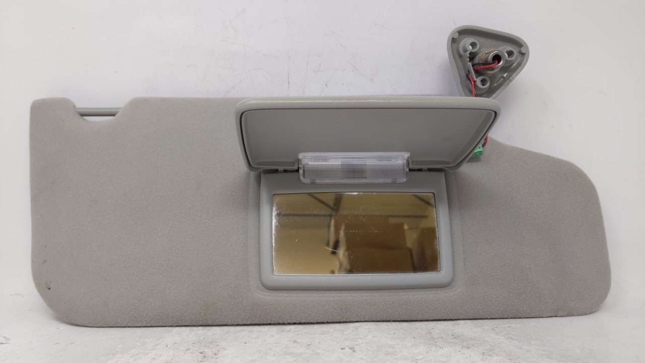 2005-2007 Ford Freestyle Passenger Right Sun Visor Sunvisor Gray 62852 - Oemusedautoparts1.com