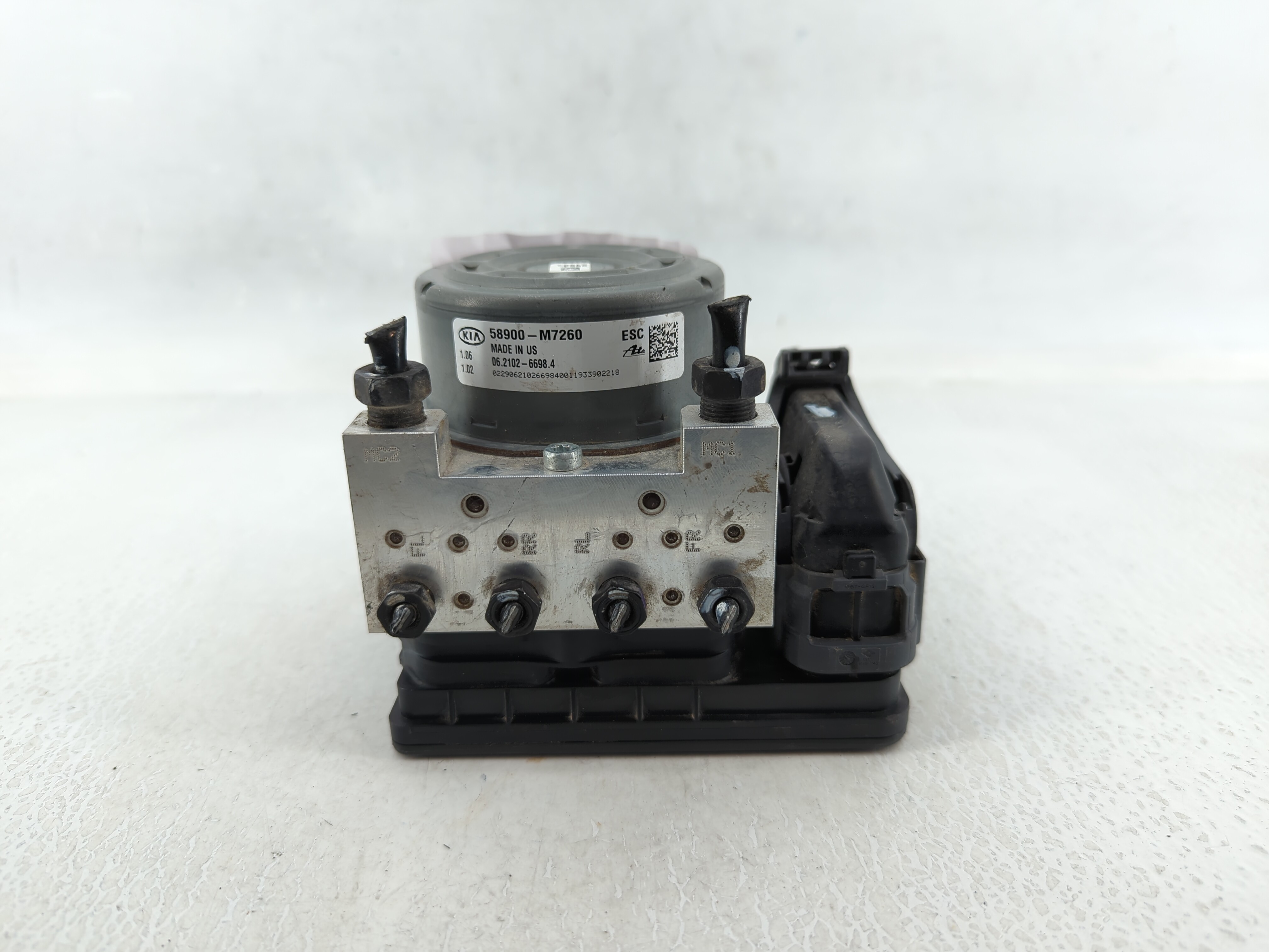 Picture of Kia Forte Abs Pump Control Module 628539