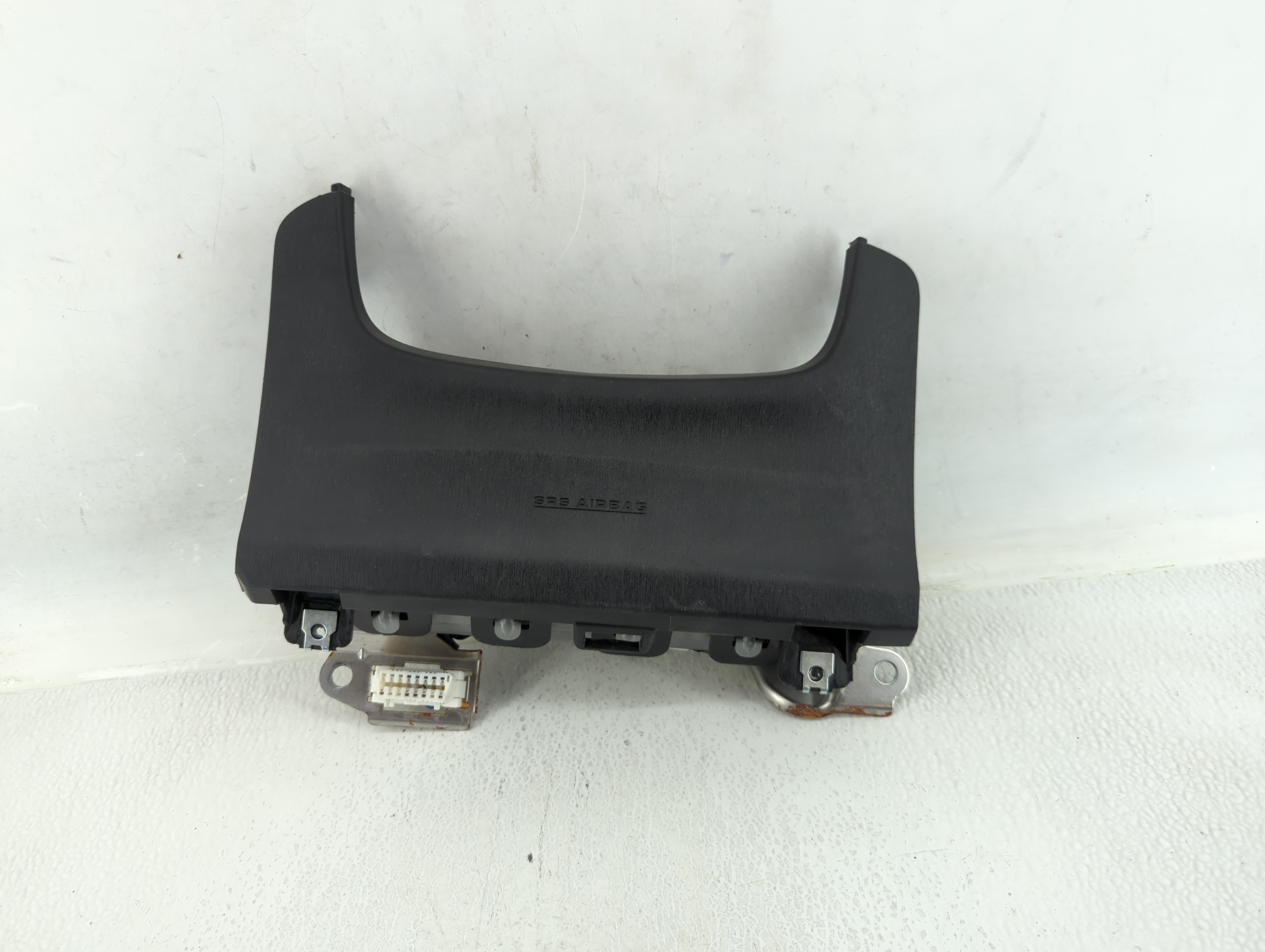 2010-2015 Toyota Prius Air Bag Driver Left Knee Oem 628634 - Oemusedautoparts1.com