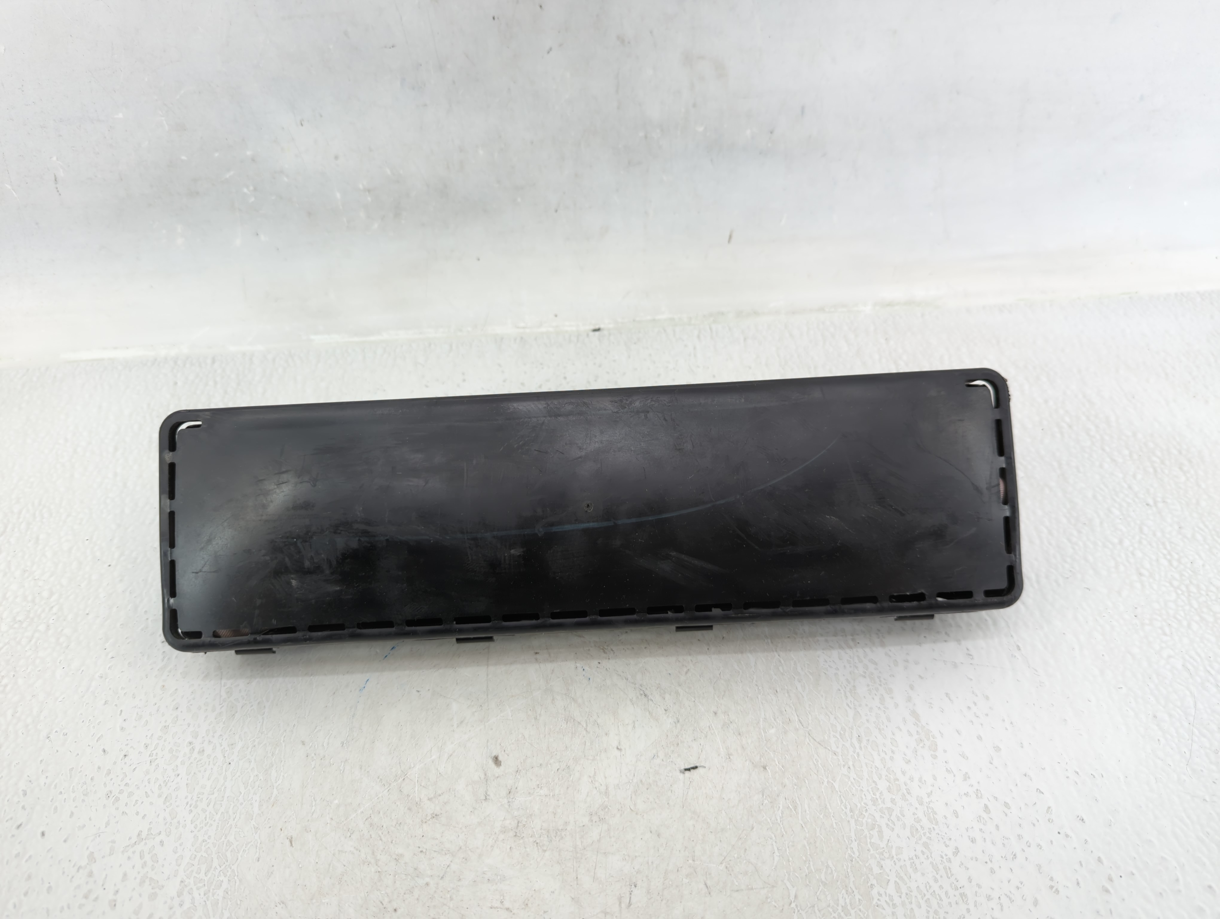 Picture of Dodge Caravan Air Bag Driver Left Steering Wheel Mounted 628636