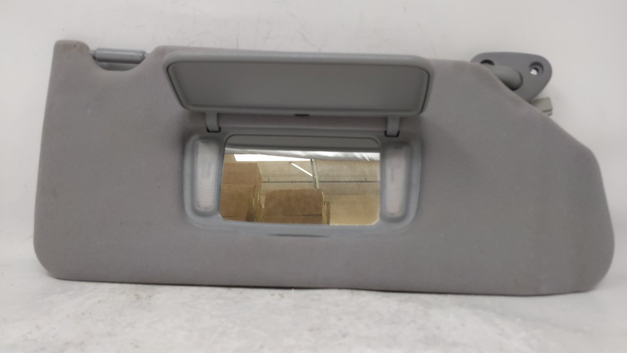 Picture of 1998 Honda Accord Passenger Sun Visor Mirror Right Sunvisor Gray 62884