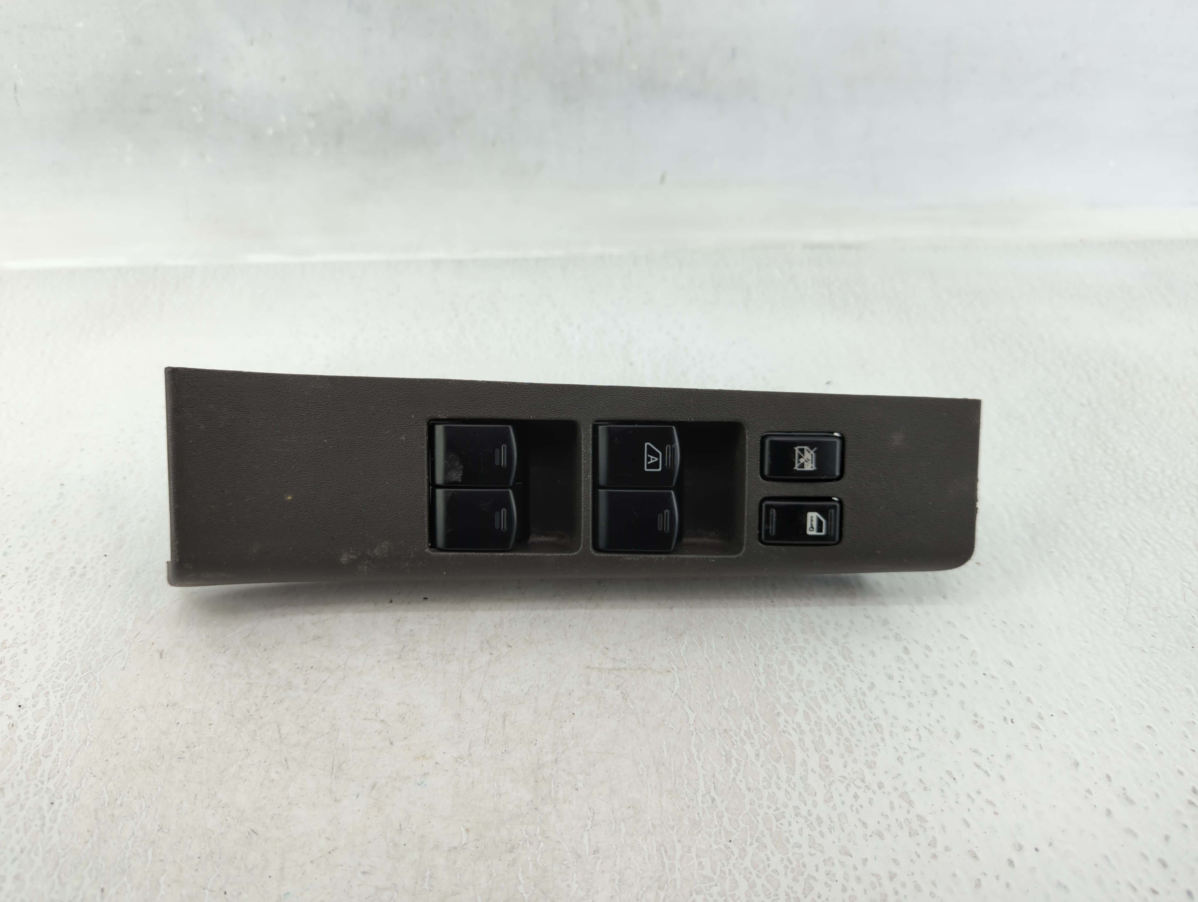 Picture of 2007-2015 Nissan Xterra Driver Left Door Master Power Window Switch 629030