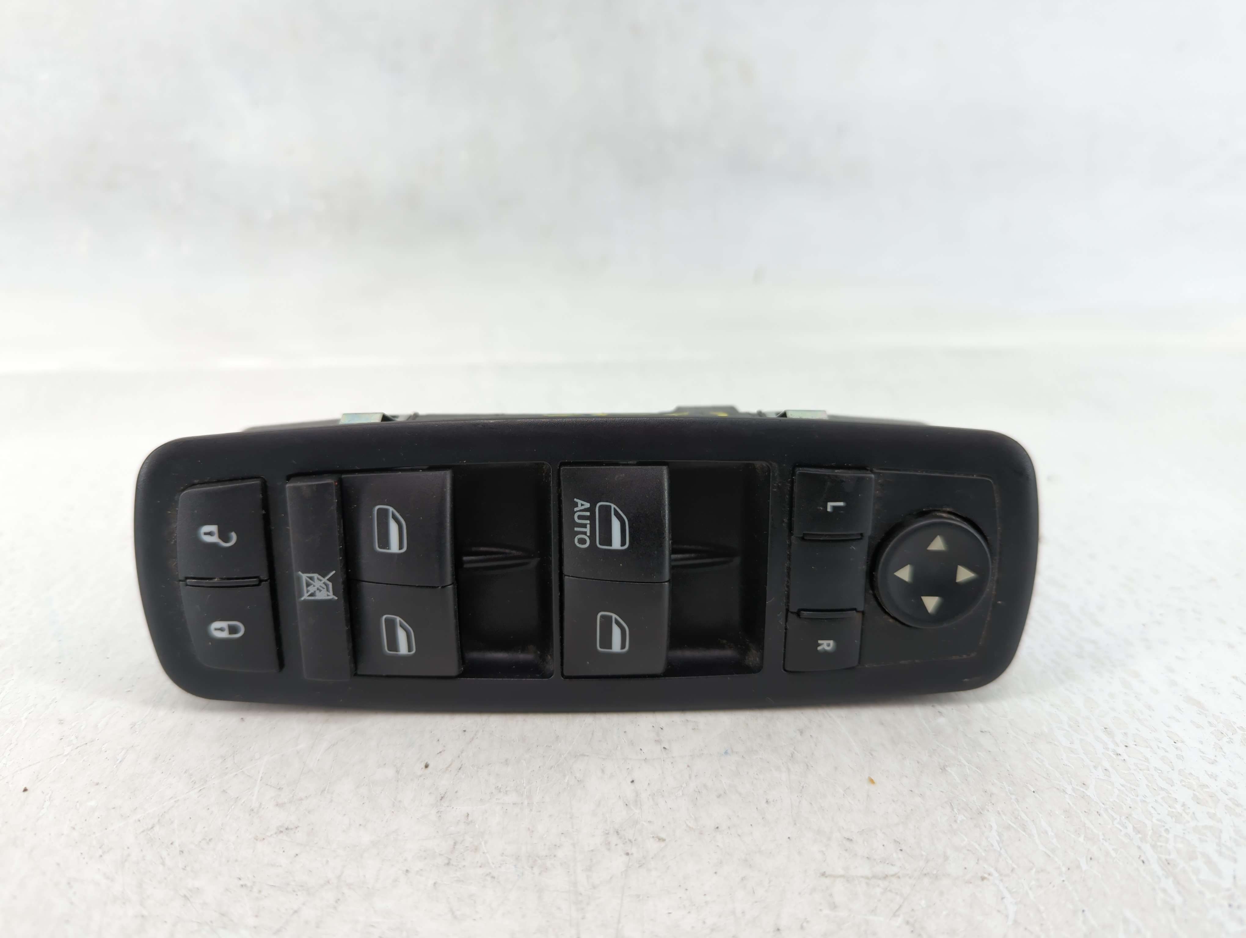 2015 Dodge Journey Driver Left Door Master Power Window Switch 629169 - Oemusedautoparts1.com