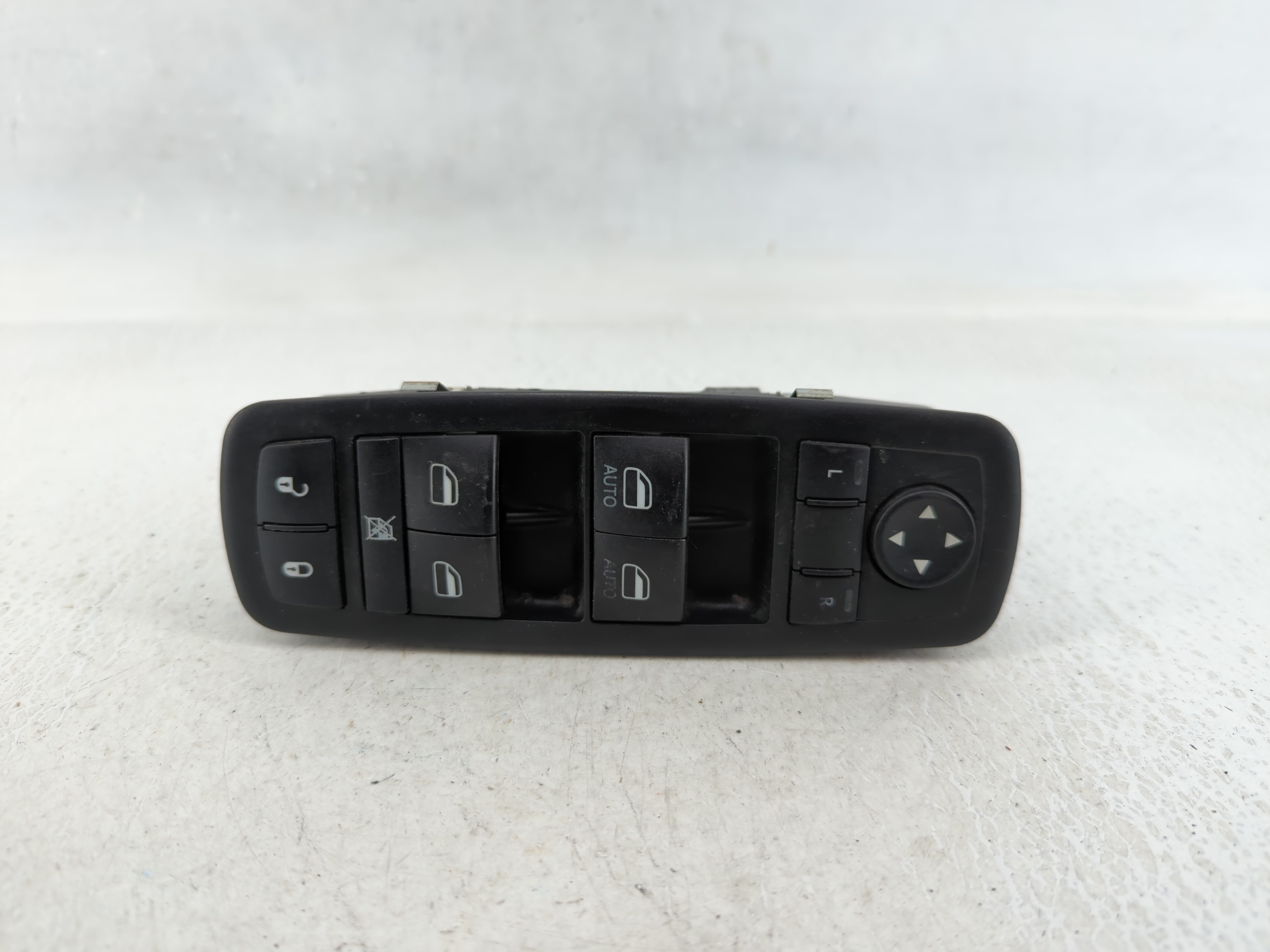 Dodge Caravan Driver Left Door Master Power Window Switch 68110871aa 630041 - Oemusedautoparts1.com