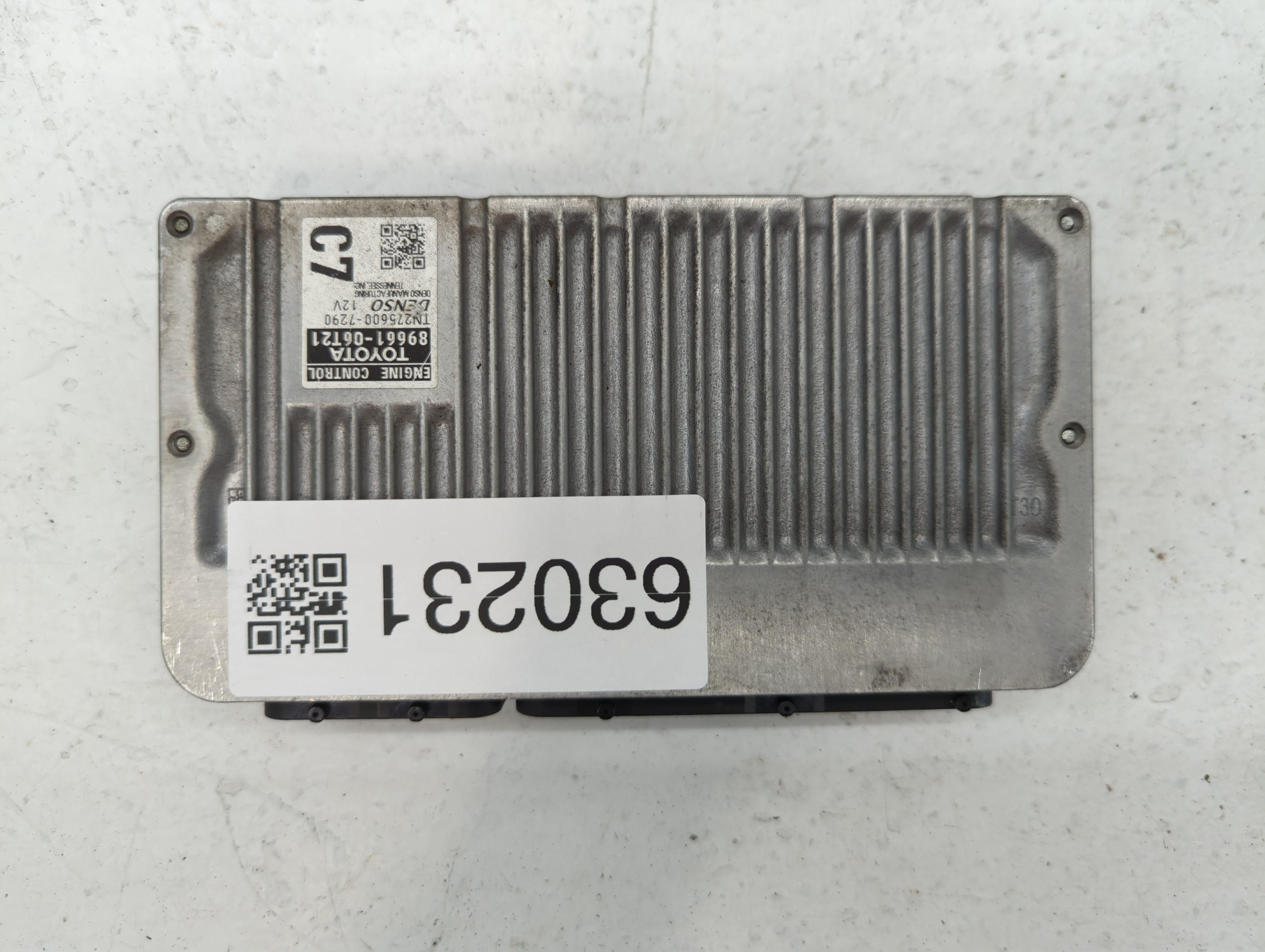 Picture of 2016-2017 Toyota Camry Engine Computer Ecu Pcm Ecm Pcu Oem 89661-06t21 630231