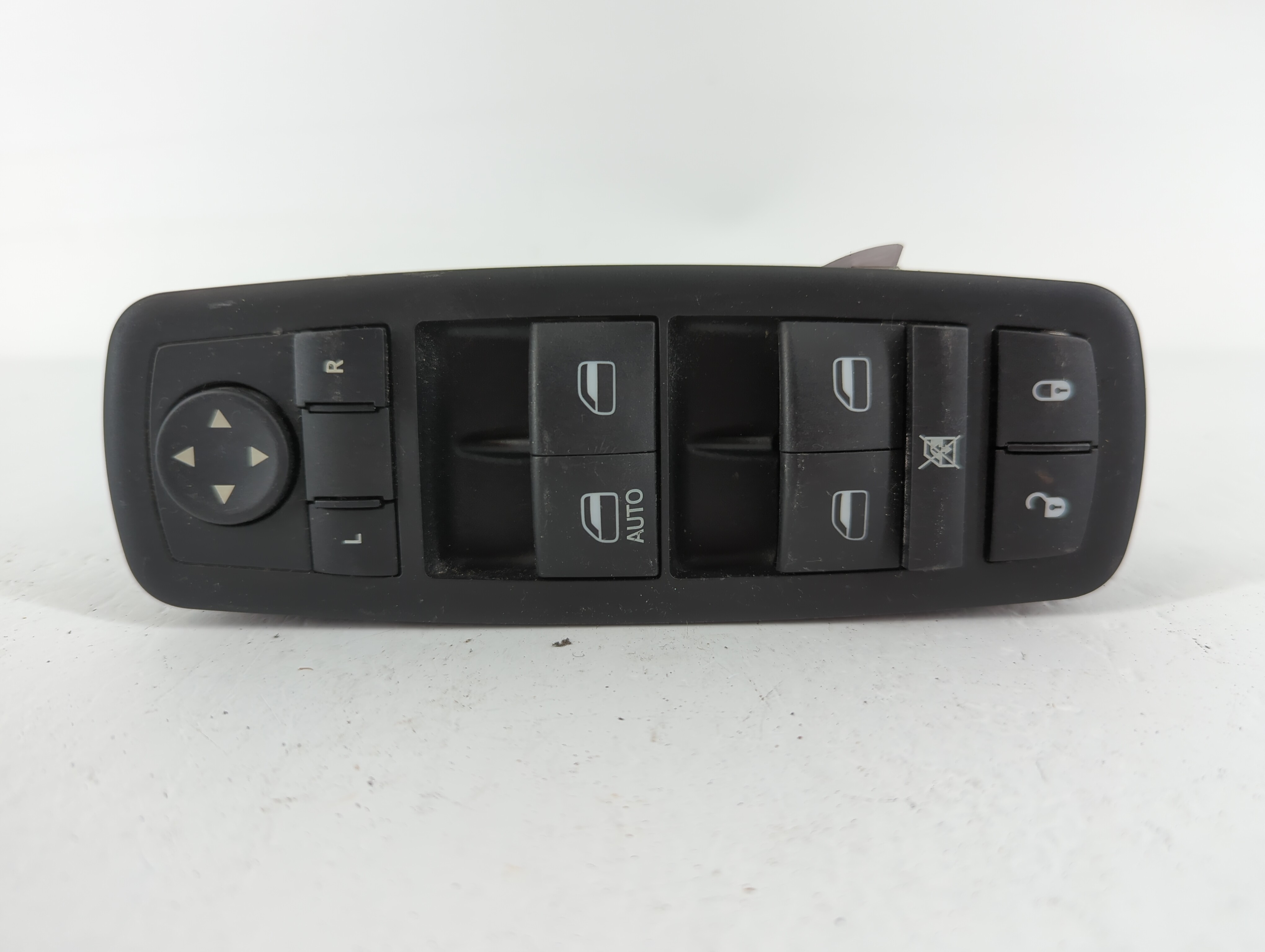 2013 Dodge Journey Driver Left Door Master Power Window Switch 68084001ab 630411 - Oemusedautoparts1.com