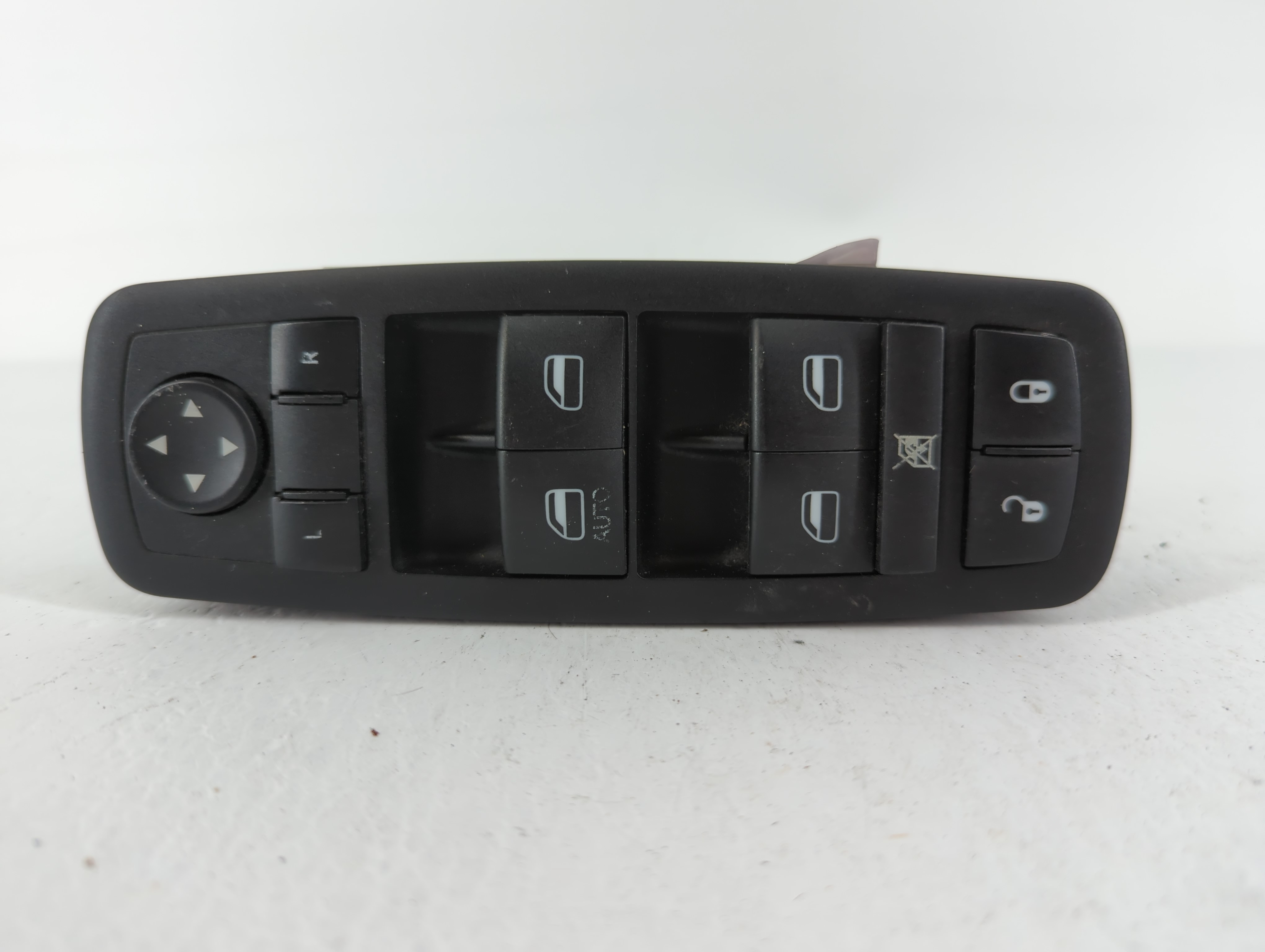 2014 Dodge Journey Driver Left Door Master Power Window Switch 630754 - Oemusedautoparts1.com