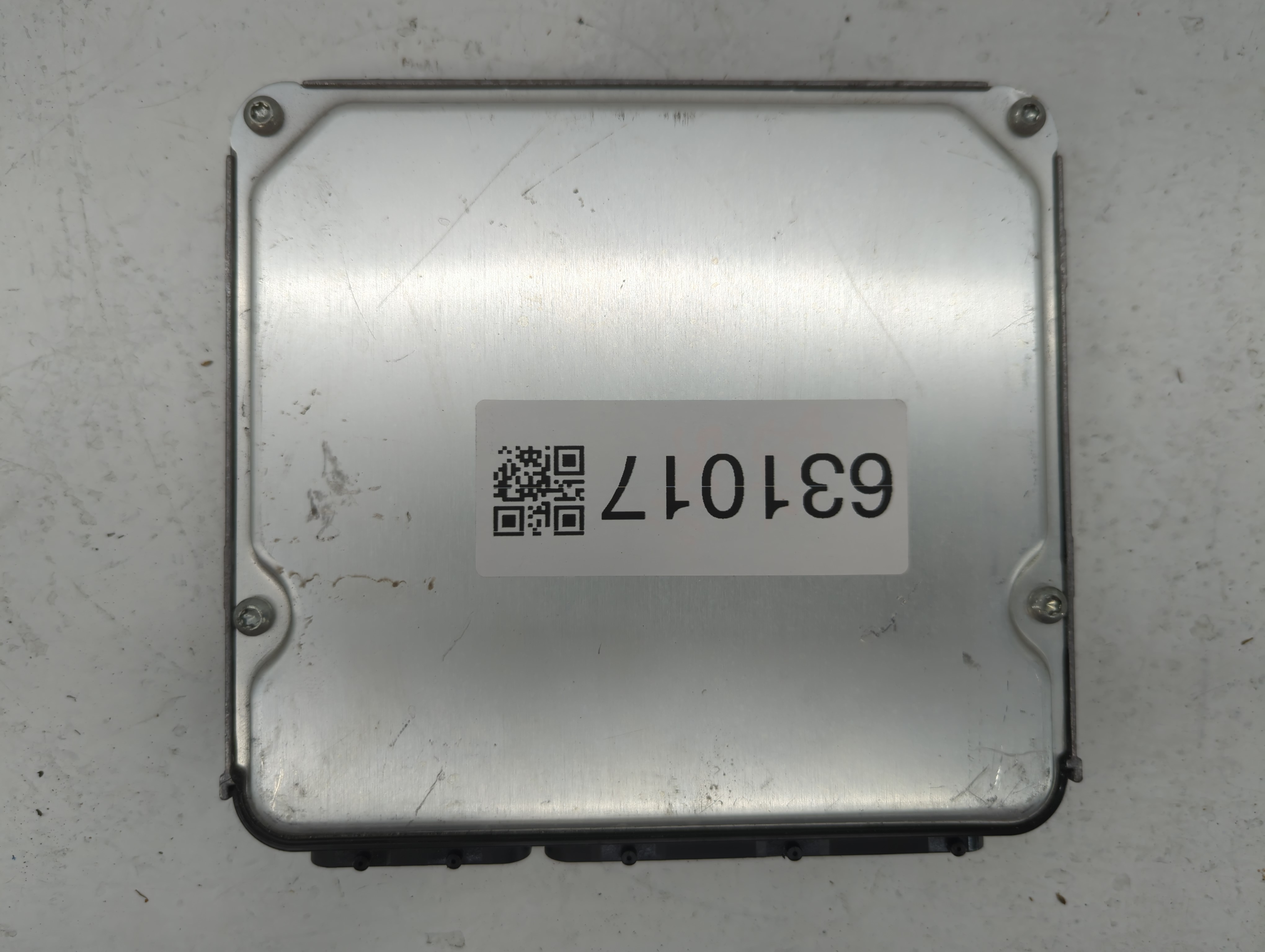 Picture of 2017-2019 Toyota Corolla Engine Control Computer Ecu Pcm Ecm Pcu Oem 631017