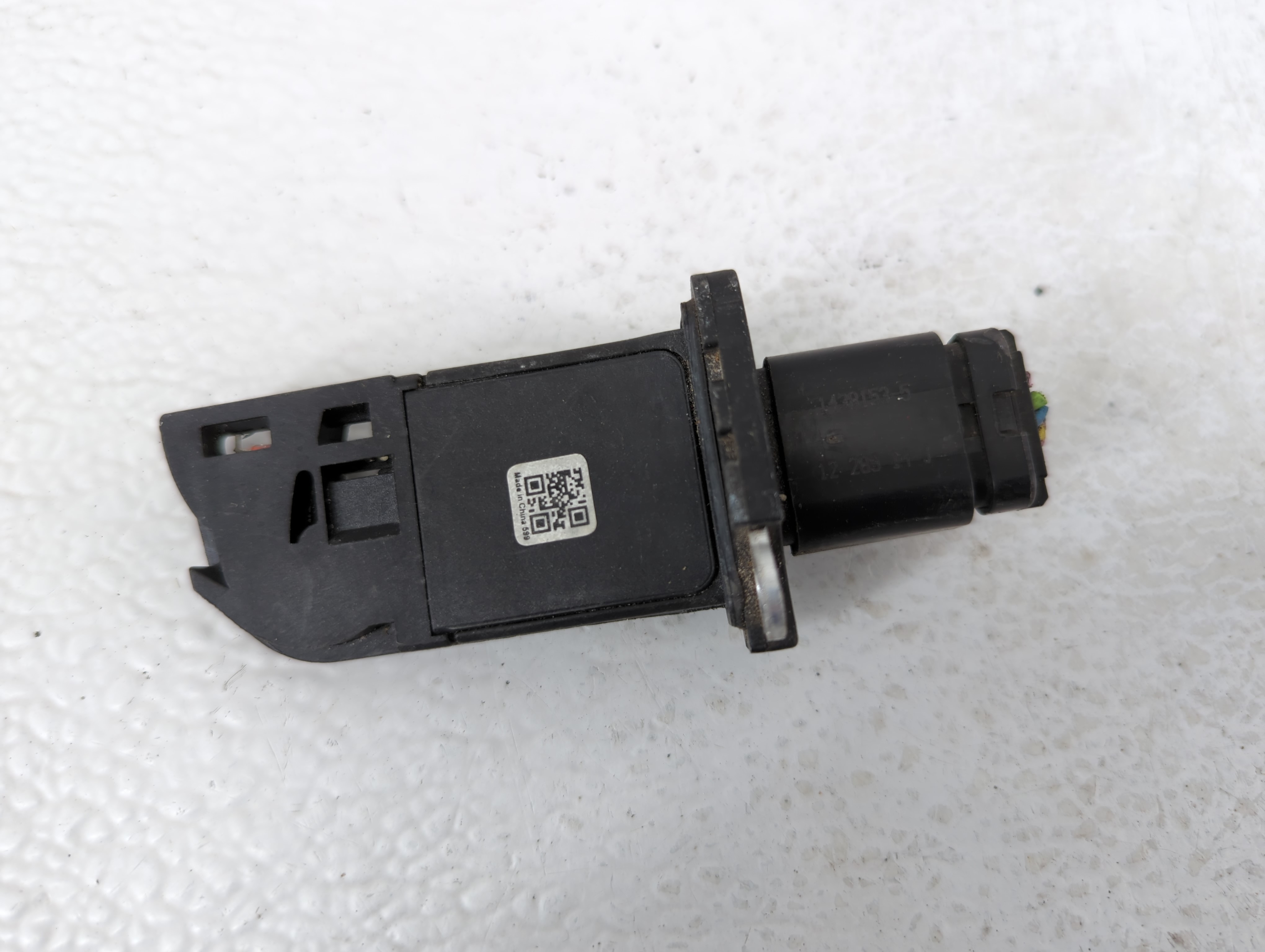 2013-2015 Ford Explorer Mass Air Flow Meter Maf 631069 - Oemusedautoparts1.com