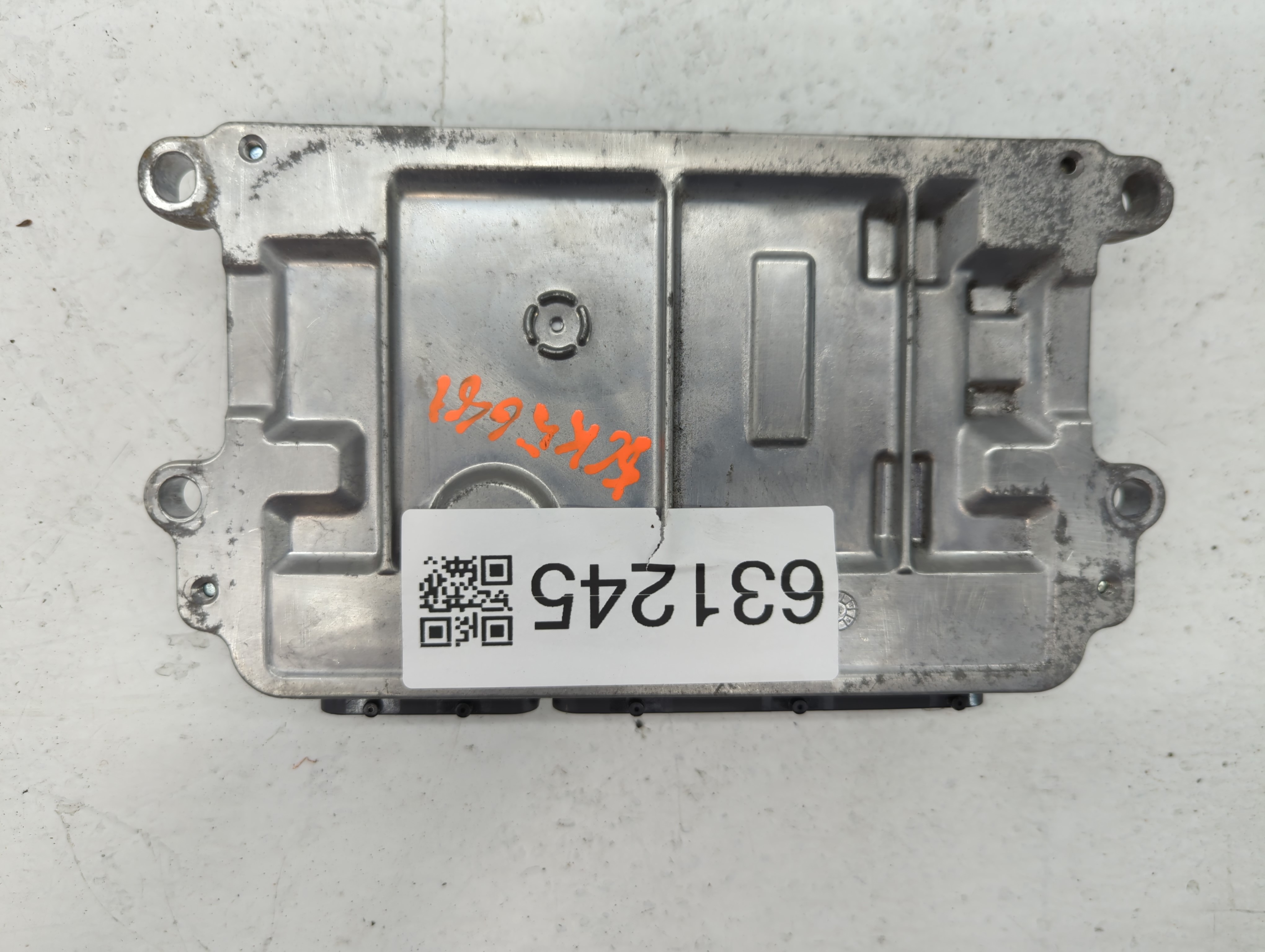Picture of 2016-2017 Mazda 6 Engine Computer Ecu Pcm Ecm Pcu Oem 631245
